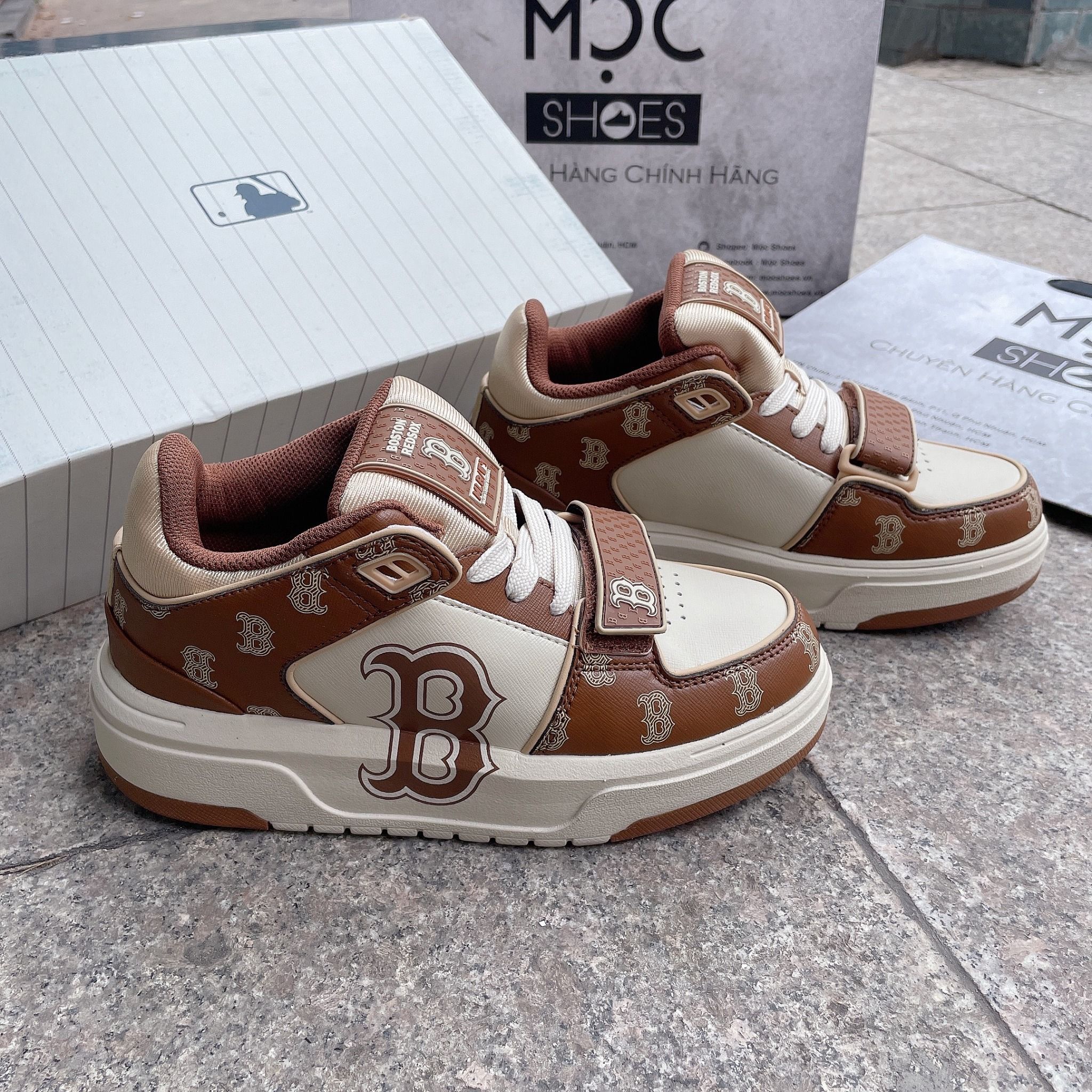 1332 - HÀNG CHÍNH HÃNG - GIÀY MLB CHUNKY LINER MID MONOGRAM MÀU NÂU B BOSTON - *BROWN/WHITE* - CODE: 3ASXCLP3N