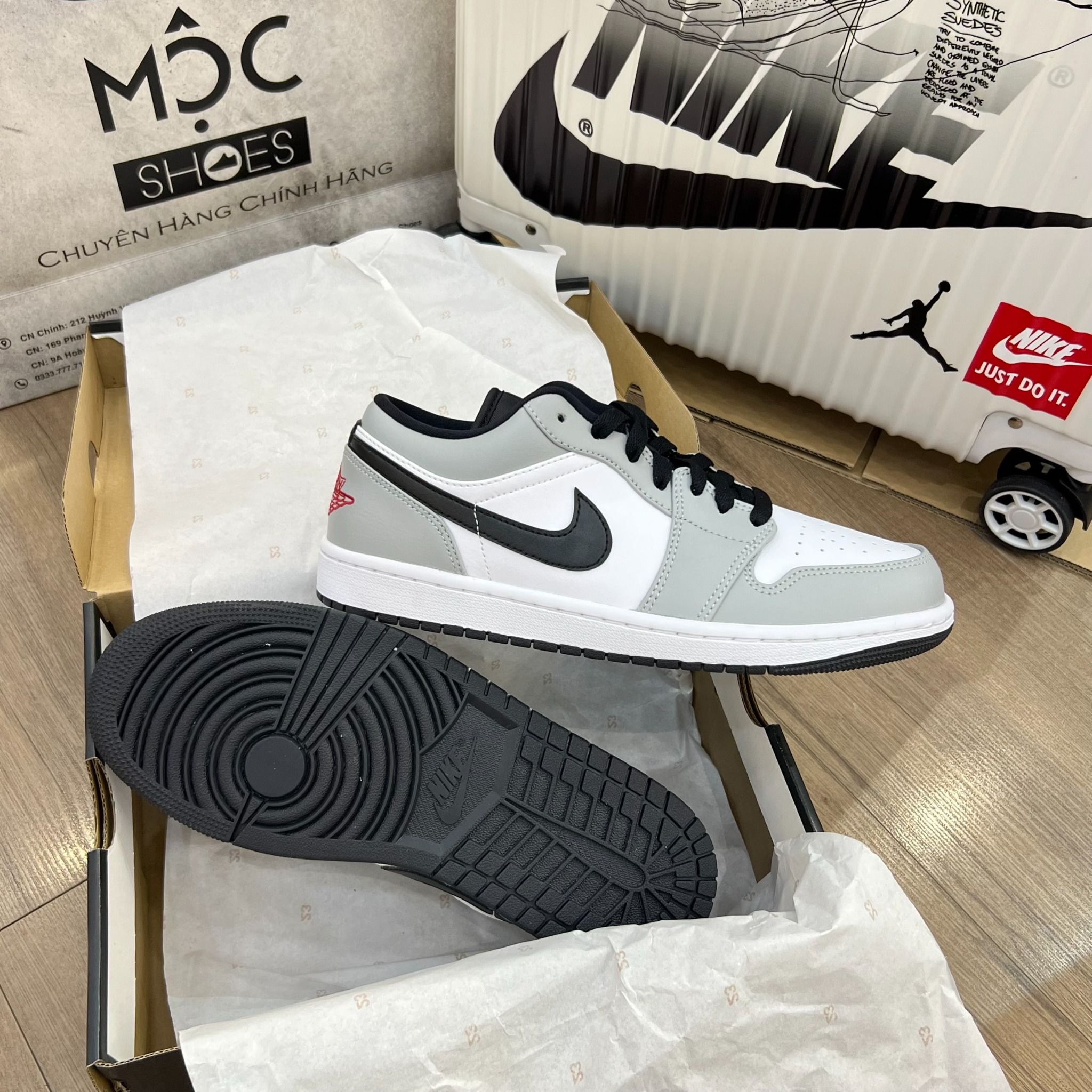 1360 - HÀNG CHÍNH HÃNG - Giày Air Jordan 1 Low Smoke Grey - *Xám / Trắng * - CODE : 553558-030