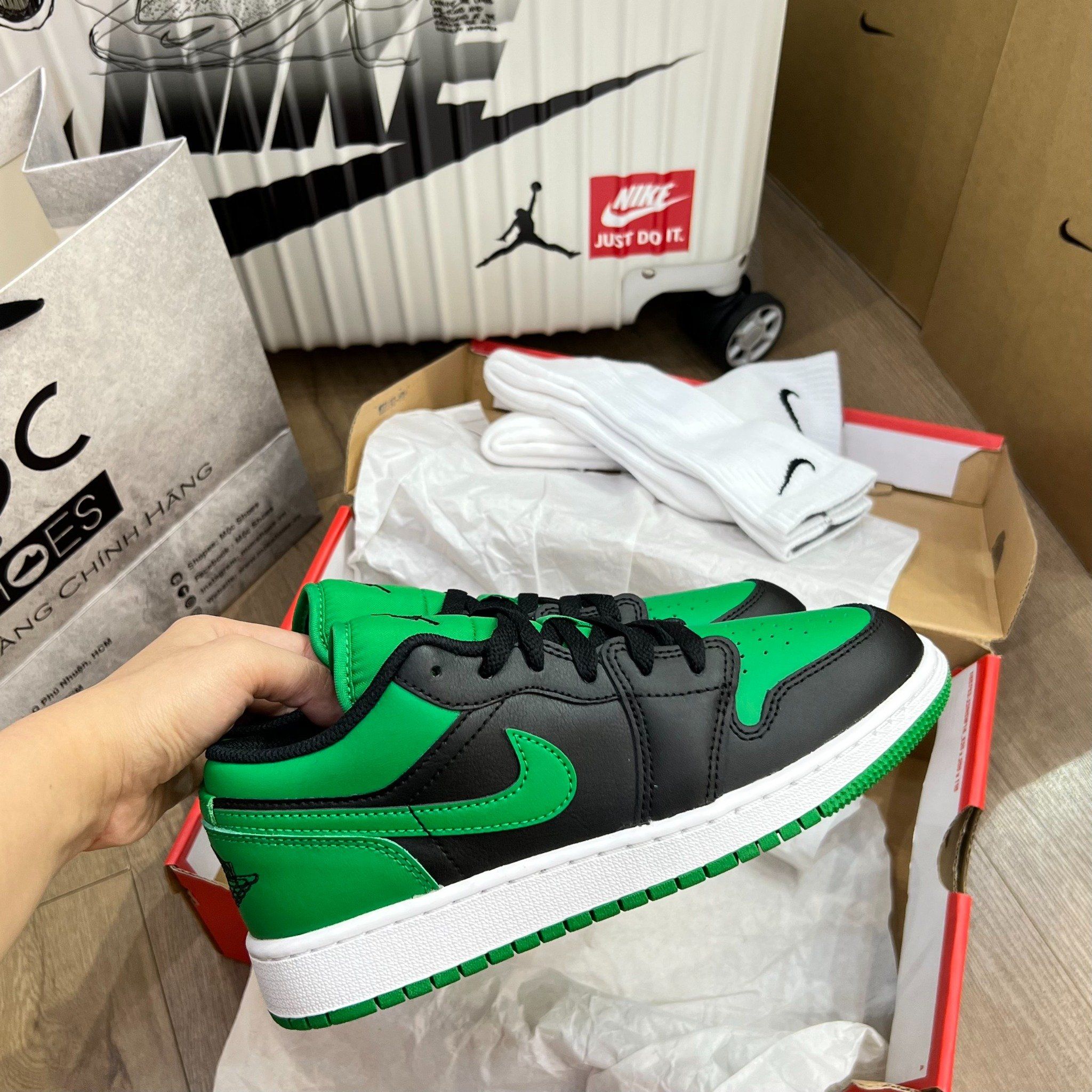 1359 - HÀNG CHÍNH HÃNG - Giày Air Jordan 1 Low Big Shoes - * Màu Xanh Đen * - CODE : 553560-065