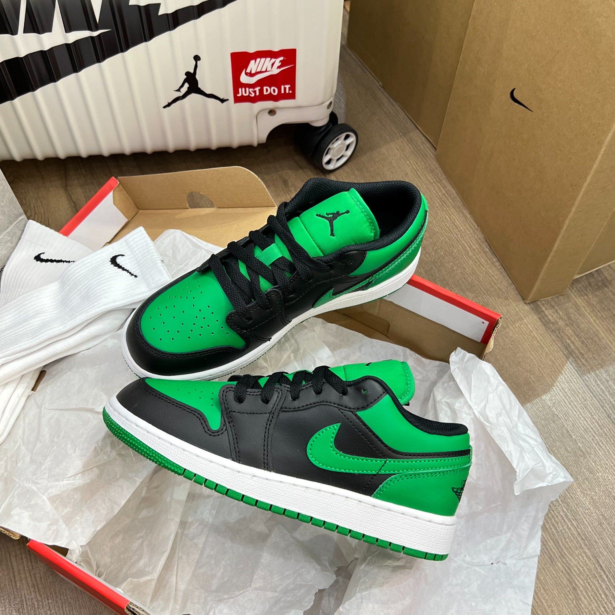1359 - HÀNG CHÍNH HÃNG - Giày Air Jordan 1 Low Big Shoes - * Màu Xanh Đen * - CODE : 553560-065