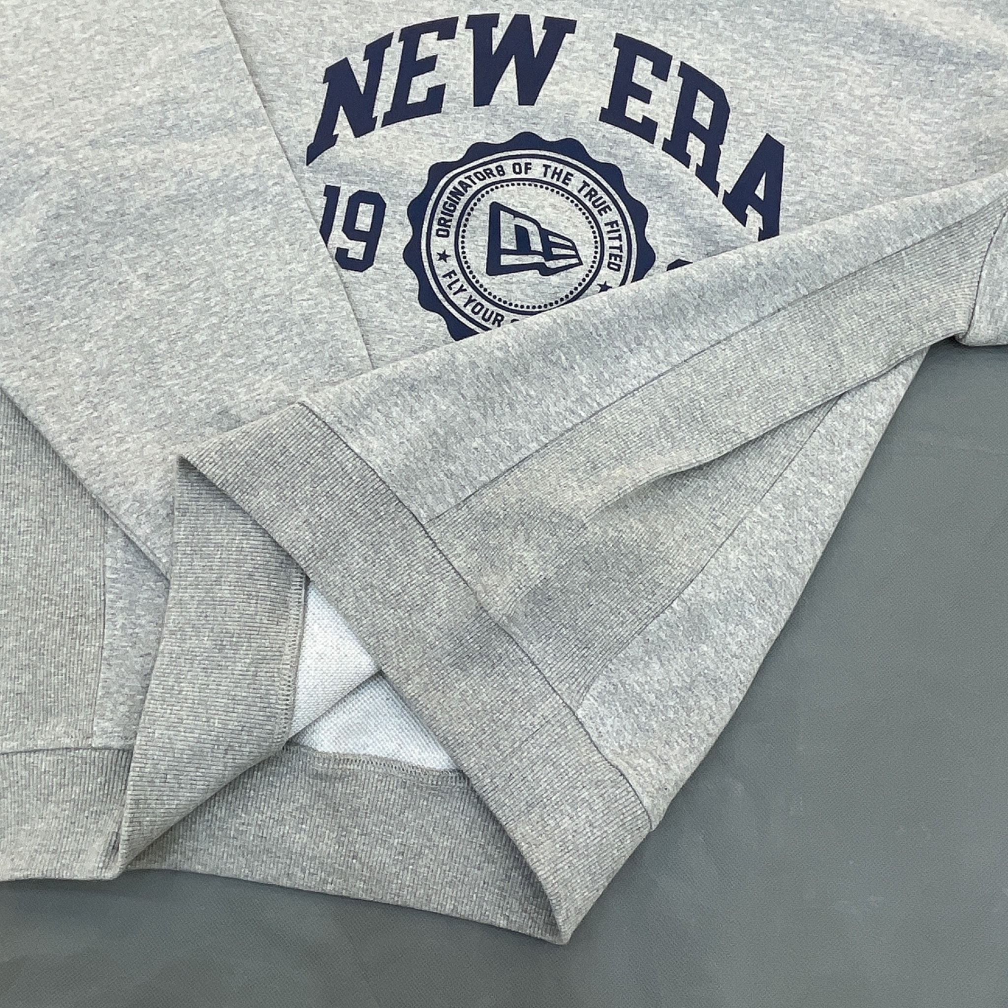 1382 - HÀNG CHÍNH HÃNG - ÁO SWEATER NEW ERA *LOGO NE* (1920) - GREY (XÁM) - CODE: 13546429