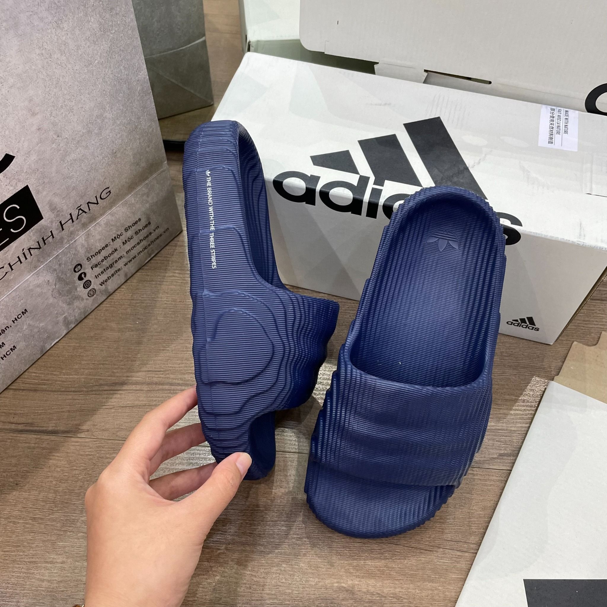 1383 - HÀNG CHÍNH HÃNG - DÉP ADIDAS 22 - BẬC THANG * DARK BLUE* ( XANH ĐEN ) - CODE: IG7497