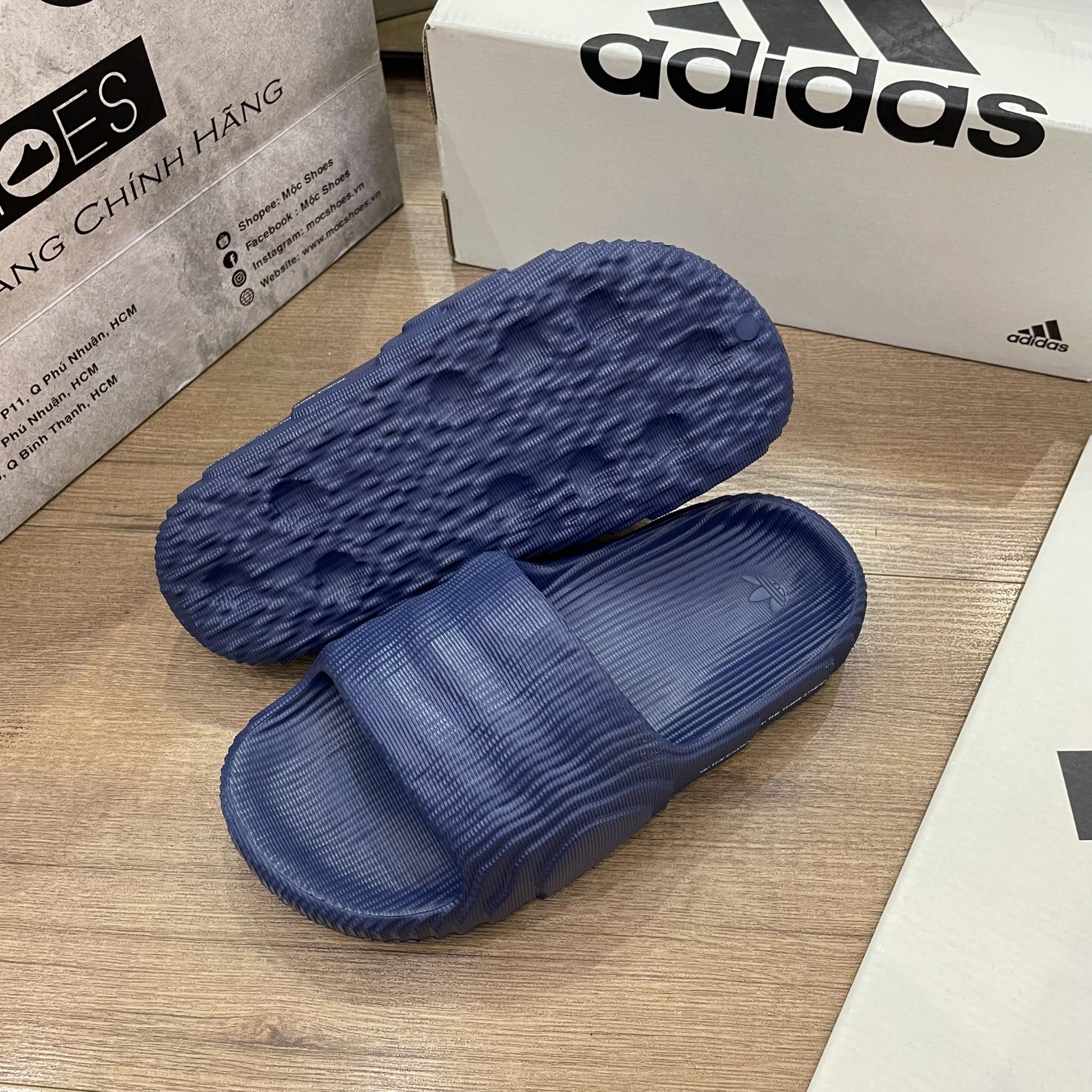 1383 - HÀNG CHÍNH HÃNG - DÉP ADIDAS 22 - BẬC THANG * DARK BLUE* ( XANH ĐEN ) - CODE: IG7497