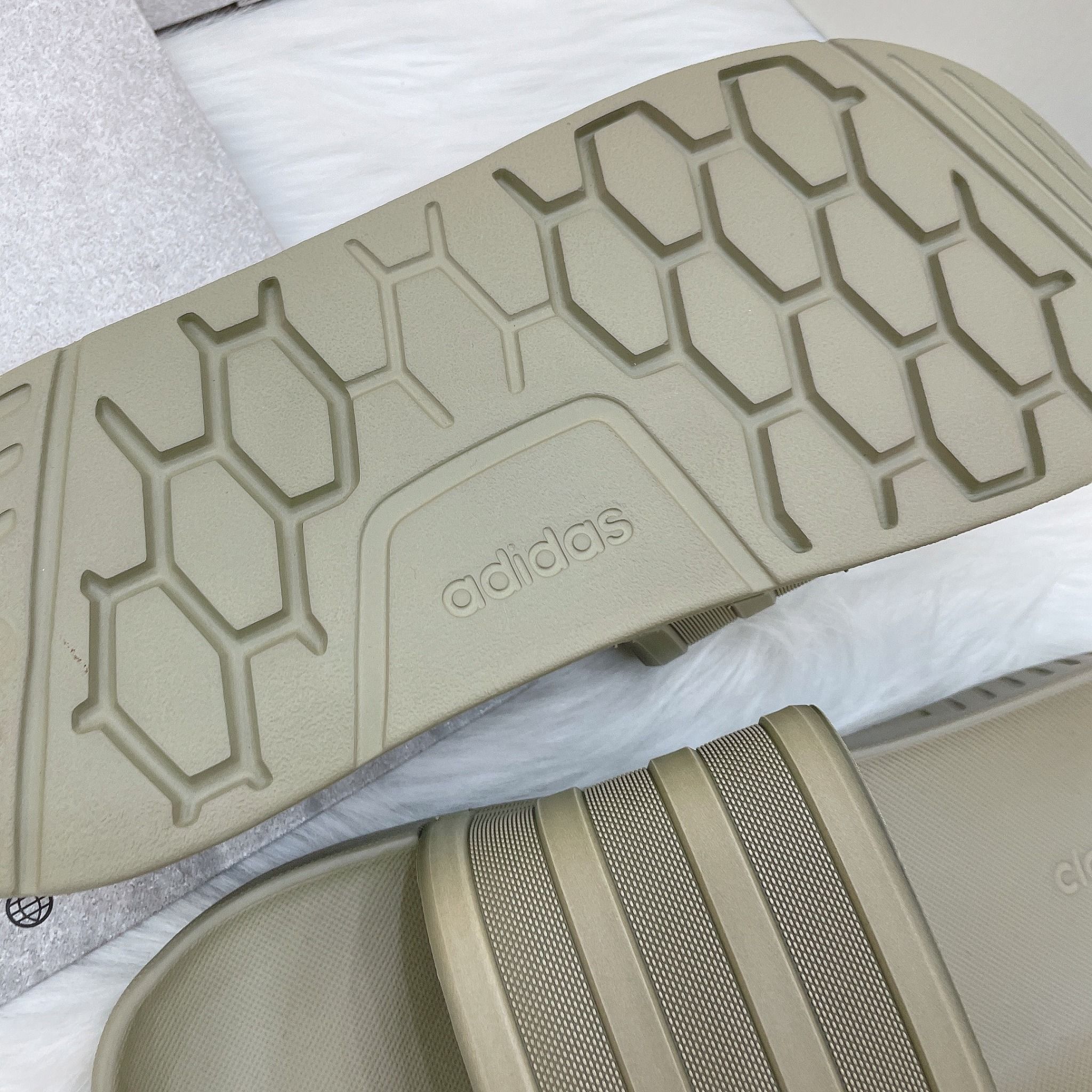 1384 - HÀNG CHÍNH HÃNG - DÉP ADIDAS - RACER TR SLIDES - *XANH QUÂN ĐỘI* - CODE: GZ1168