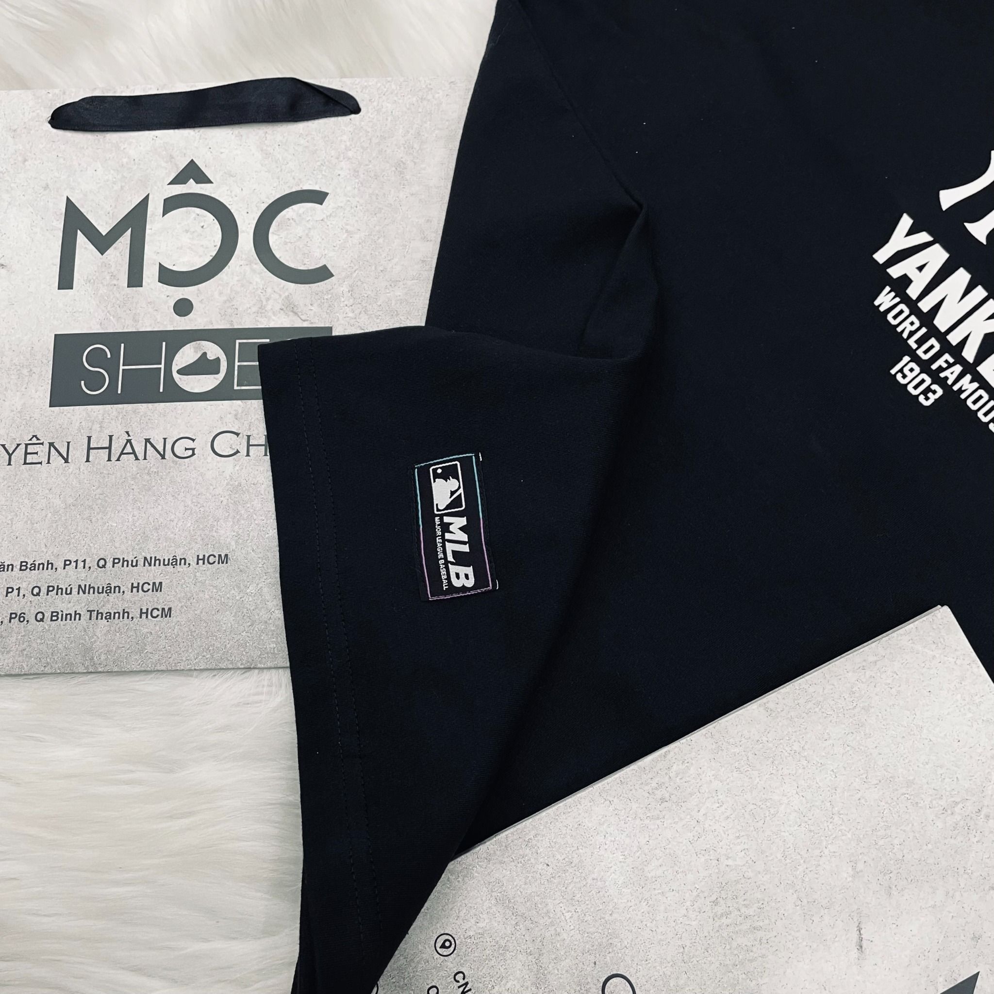 1389 - HÀNG CHÍNH HÃNG - ÁO THUN NEW ERA - * NY WORLD FAMOUS* - CODE: 13700031
