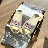  1415 - HÀNG CHÍNH HÃNG -  DÉP PUMA SUEDE - LEADCAT 2.0  - *BEIGE/PINK* 