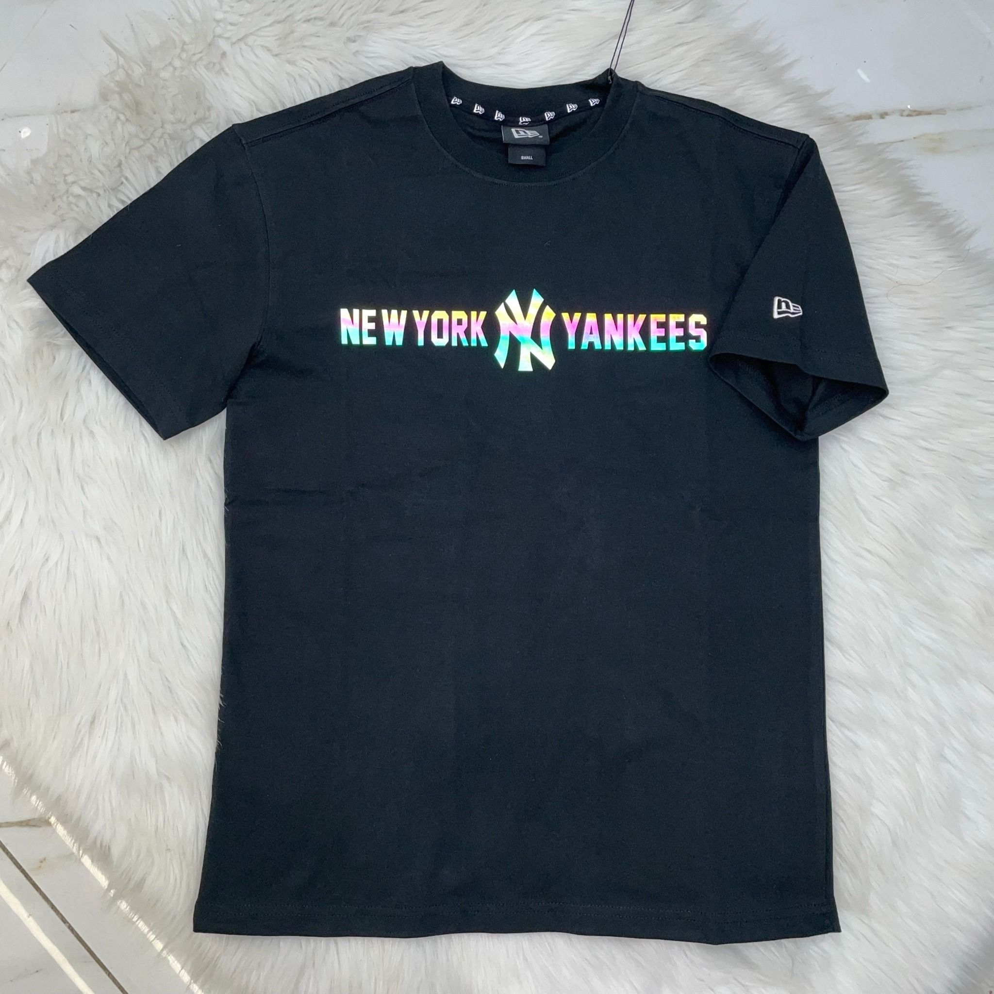 1476 - HÀNG CHÍNH HÃNG - ÁO NEW ERA - NY YANKEES HOLOGRAM CHÌM - ĐEN - CODE: 13700032