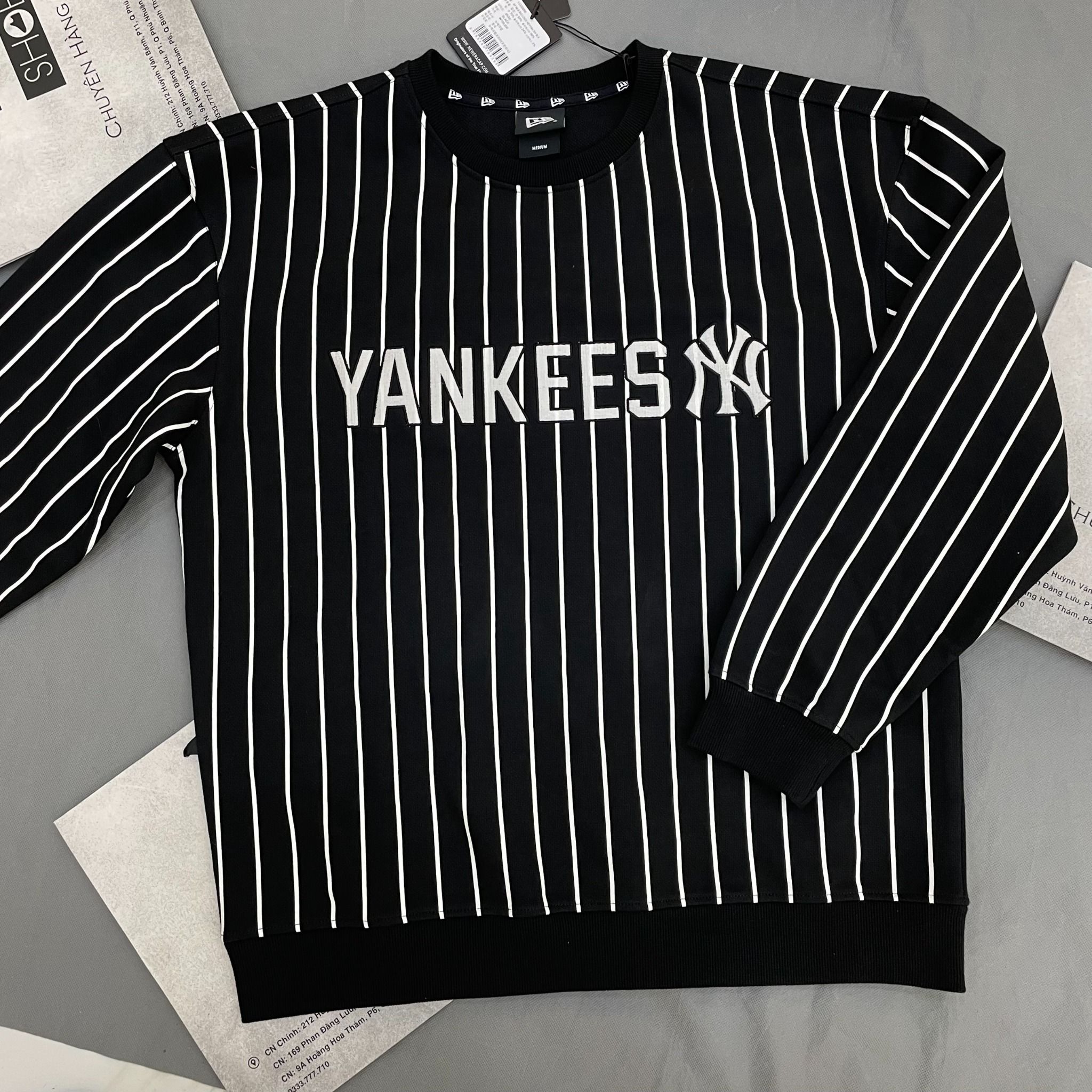 1485 - HÀNG CHÍNH HÃNG - ÁO SWEATER NEW ERA NY YANKEES - KẺ SỌC -