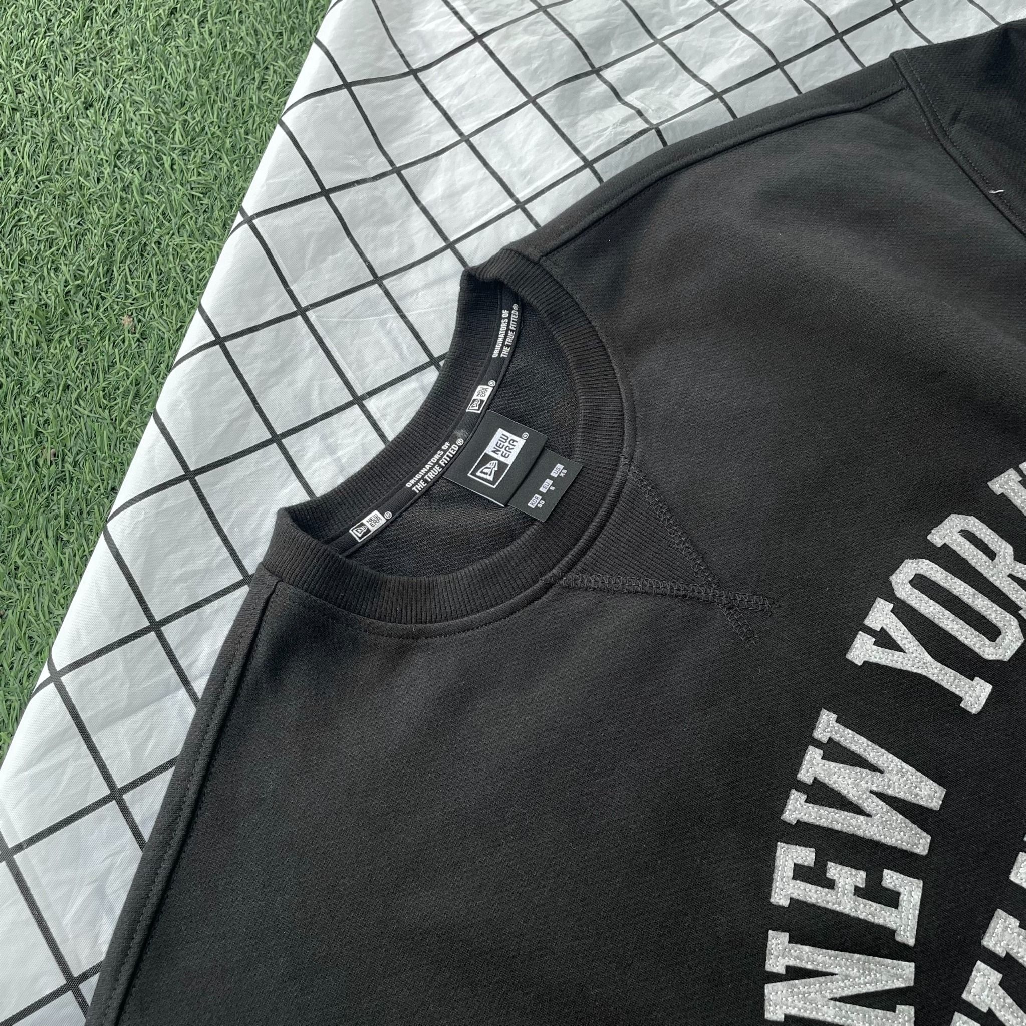 1496 - HÀNG CHÍNH HÃNG - ÁO SWEATER NEW ERA NY YANKEES -