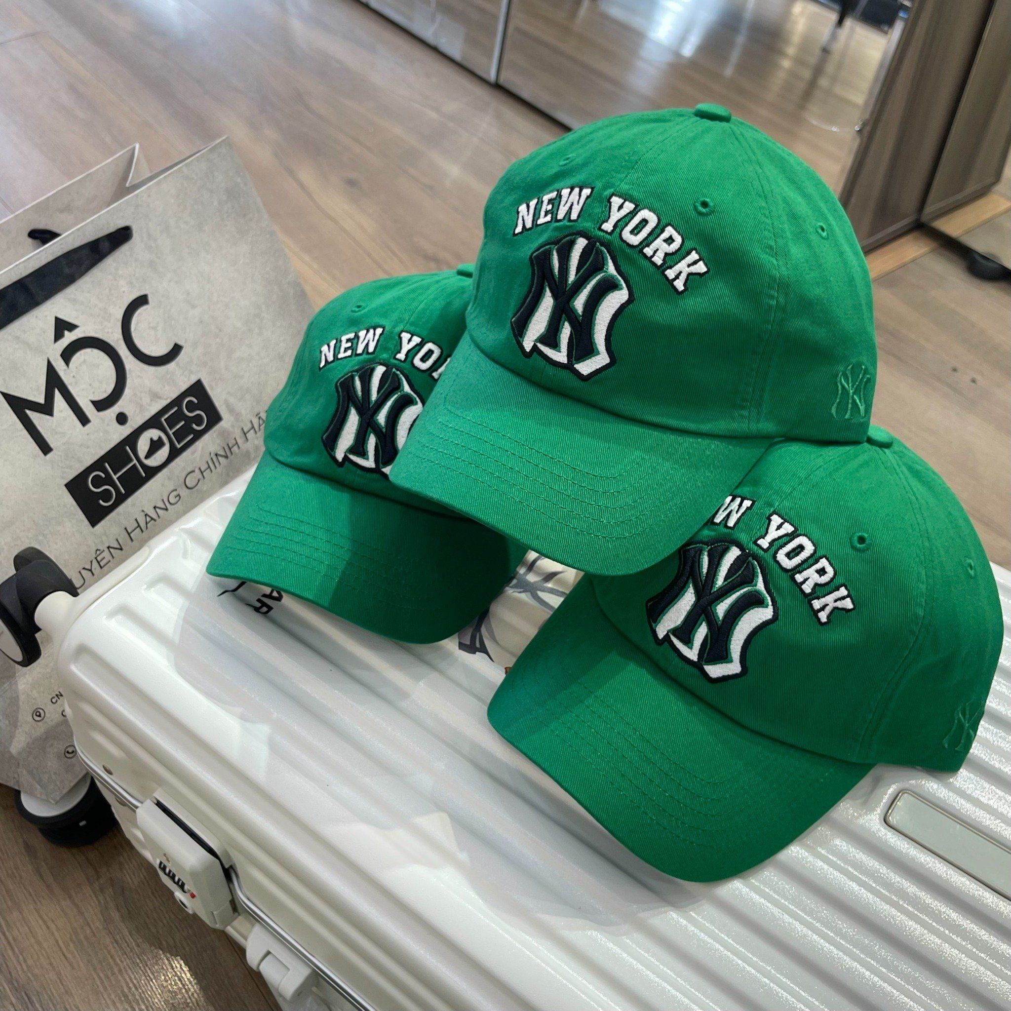 1502 - HÀNG CHÍNH HÃNG - Mũ - Nón Lưỡi Trai MLB *NEW YORK NY* - XANH LÁ (Form Mềm) - AUTHENTIC 100%