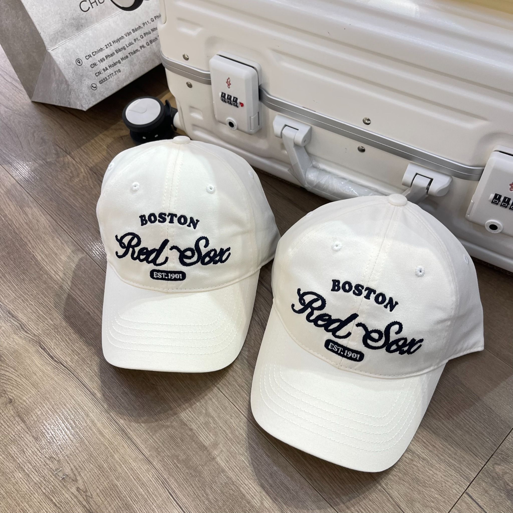 1506 - HÀNG CHÍNH HÃNG - Mũ - Nón Lưỡi Trai MLB *DOGERS* - TRẮNG (Form Mềm) - AUTHENTIC 100%