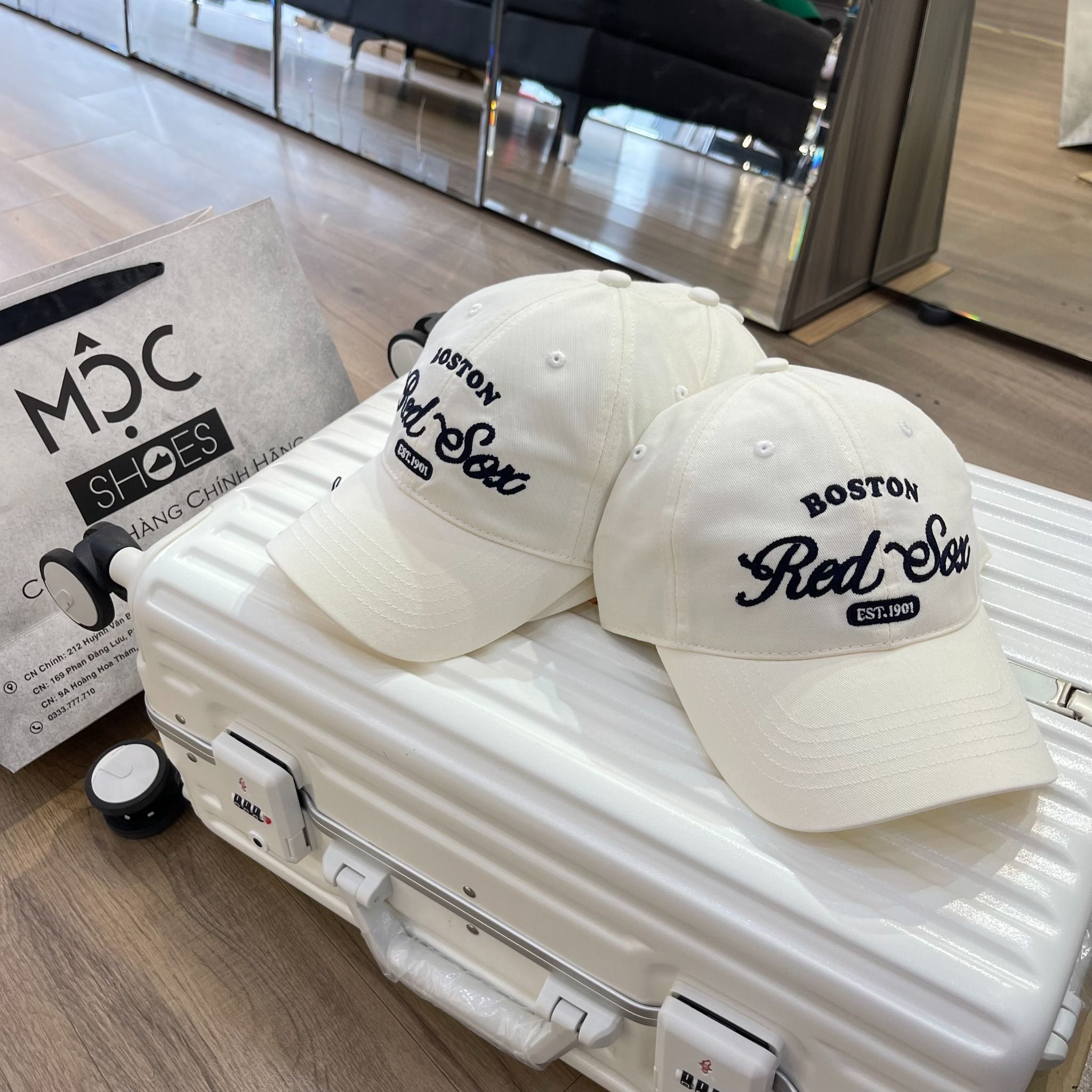 1506 - HÀNG CHÍNH HÃNG - Mũ - Nón Lưỡi Trai MLB *DOGERS* - TRẮNG (Form Mềm) - AUTHENTIC 100%