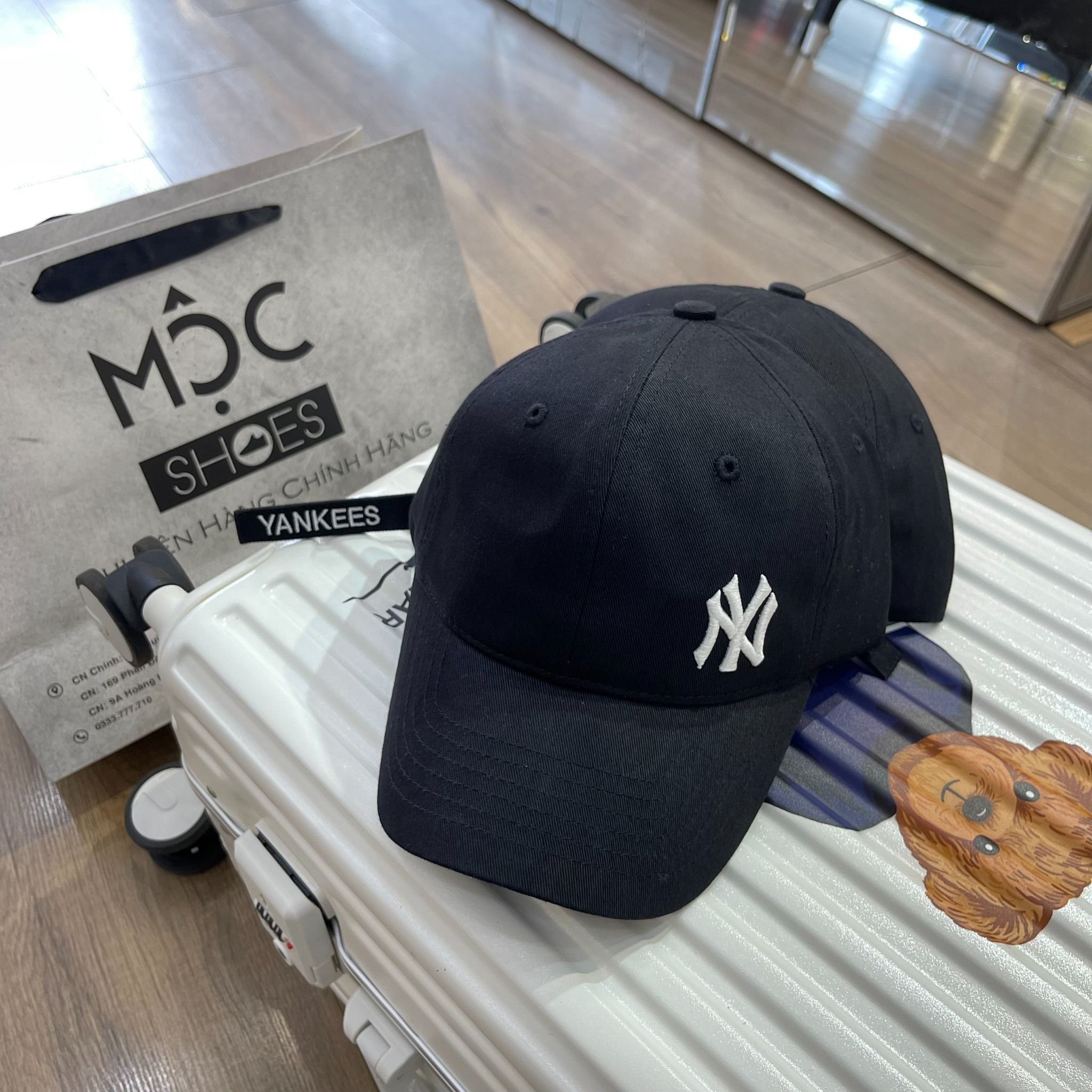 1510 - HÀNG CHÍNH HÃNG - Mũ - Nón Lưỡi Trai MLB *LOGO NY* - ĐEN- DÂY DÀI - AUTHENTIC 100%