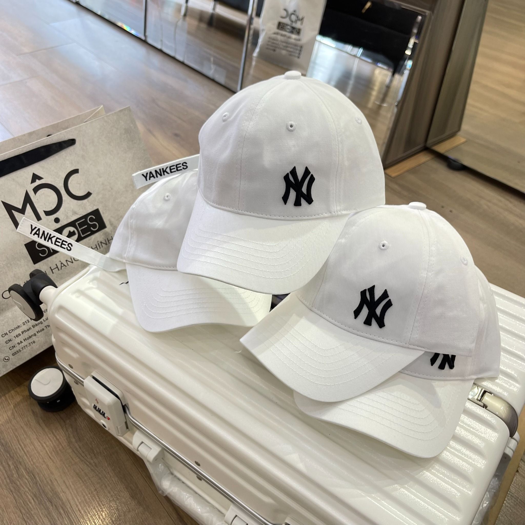 1512 - HÀNG CHÍNH HÃNG - Mũ - Nón Lưỡi Trai MLB *LOGO NY* - TRẮNG - DÂY DÀI - AUTHENTIC 100%