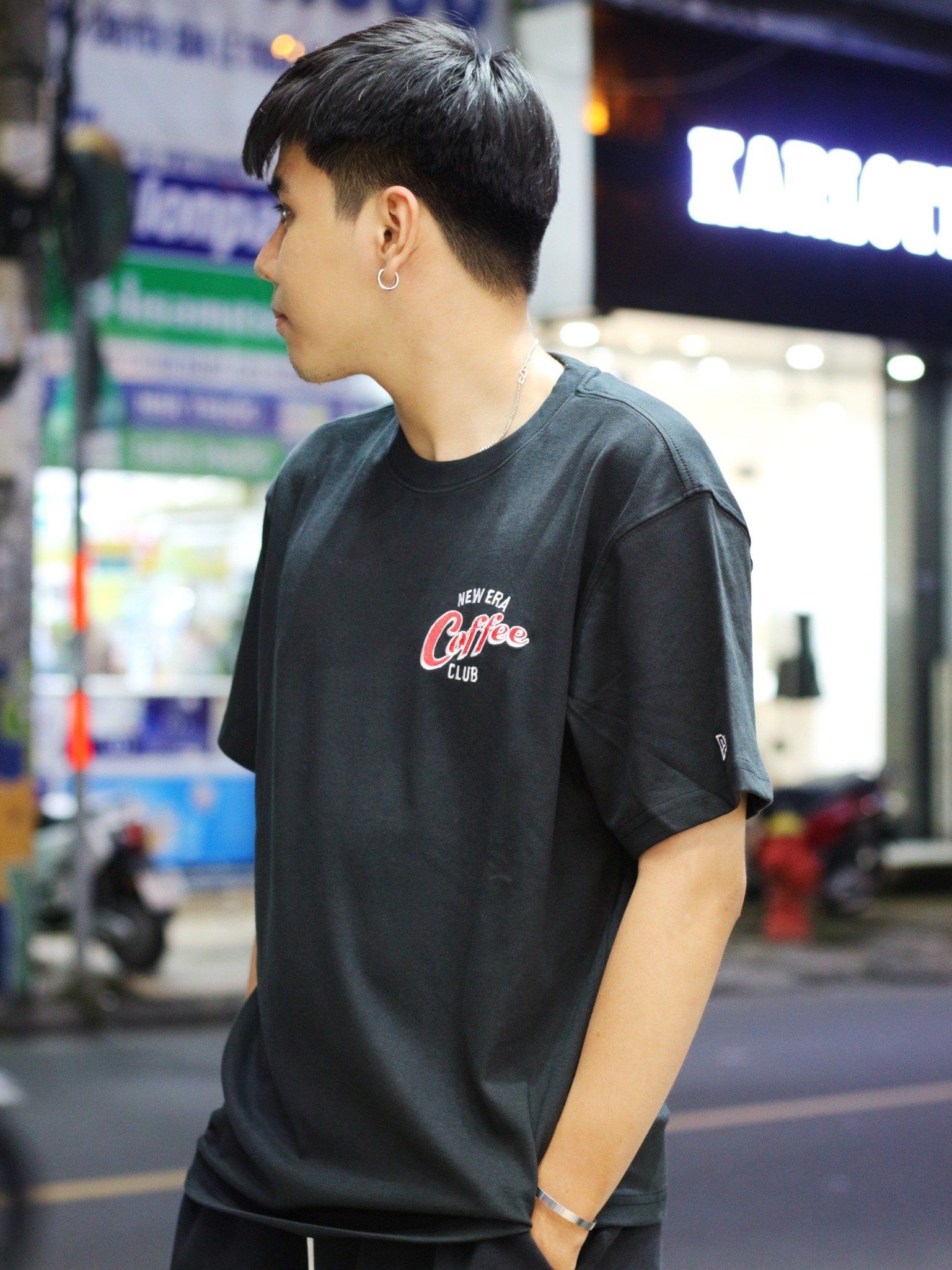 1521 - HÀNG CHÍNH HÃNG - ÁO NEW ERA - MORNING CLUB - COFFEE - ĐEN - CODE : 13774238