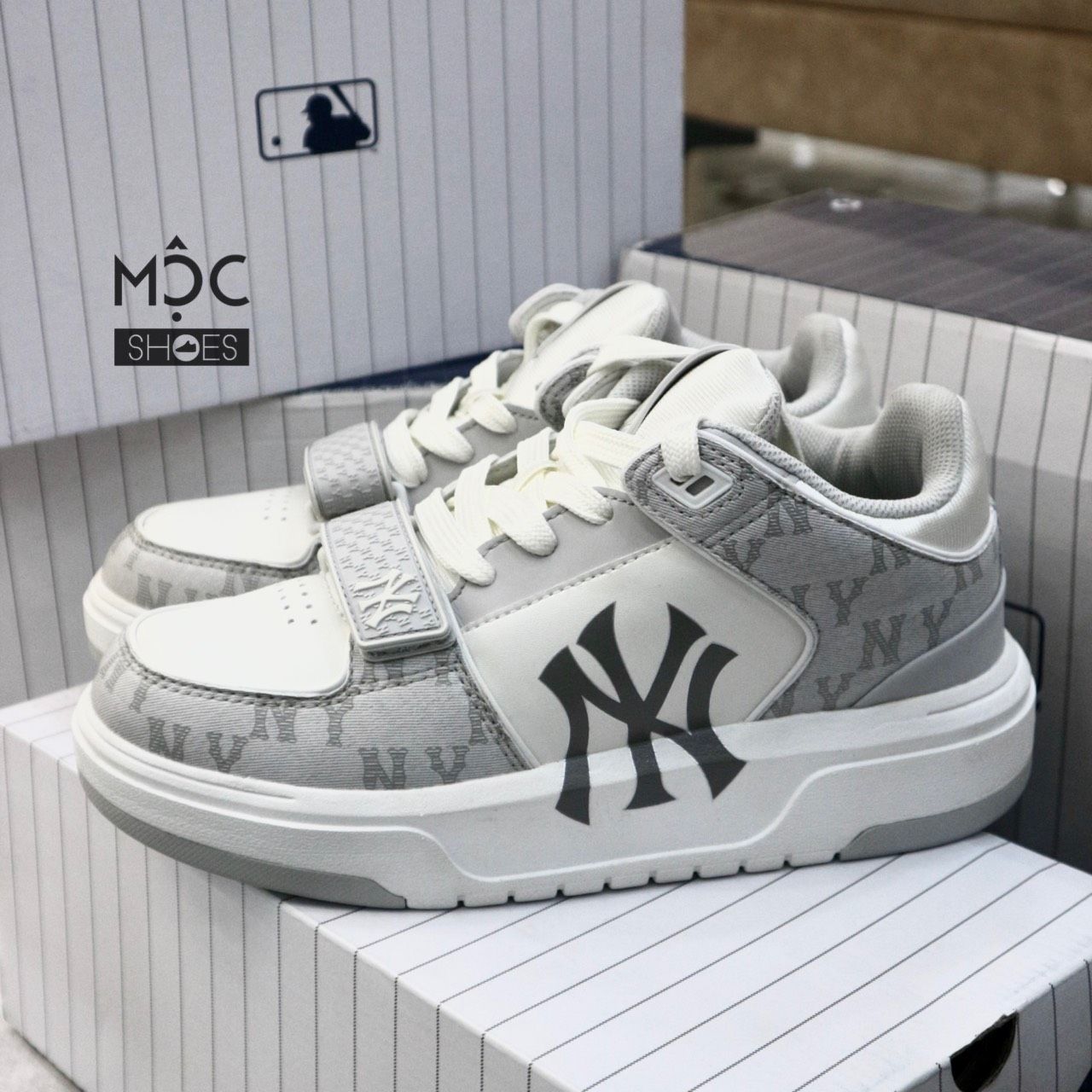 1525 - HÀNG CHÍNH HÃNG - GIÀY MLB CHUNKY LINER MID MONOGRAM NY YANKEES - XÁM DENIM - CODE: 3ASXCDN3N50GRS