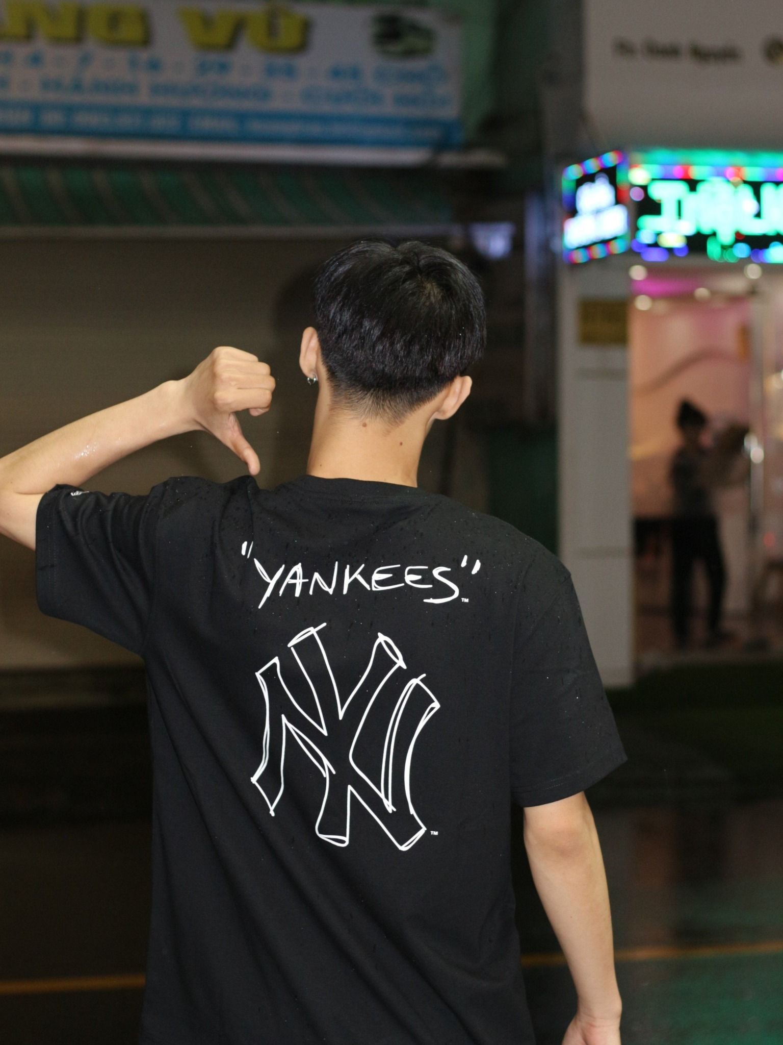 1553 - HÀNG CHÍNH HÃNG - ÁO NEW ERA - NY YANKEES NGUỆCH NGOẠC - ĐEN - CODE : 13774242