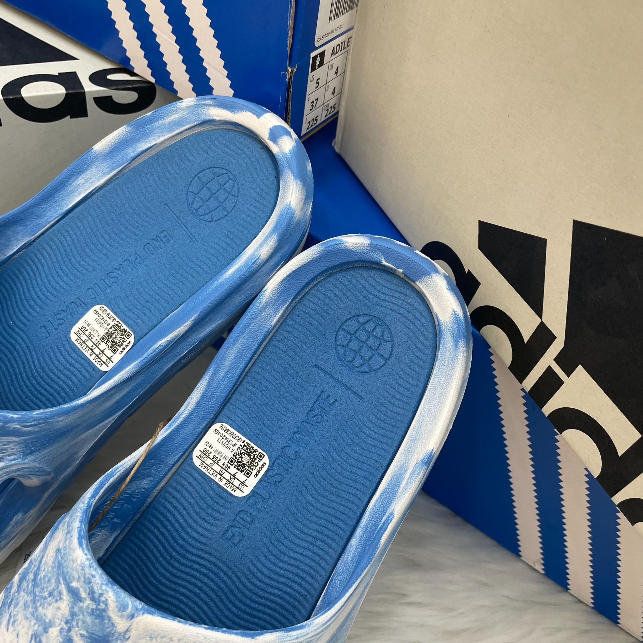 1549 - HÀNG CHÍNH HÃNG - DÉP ADIDAS ADICANE - BLUE WHITE – CODE :HQ9913
