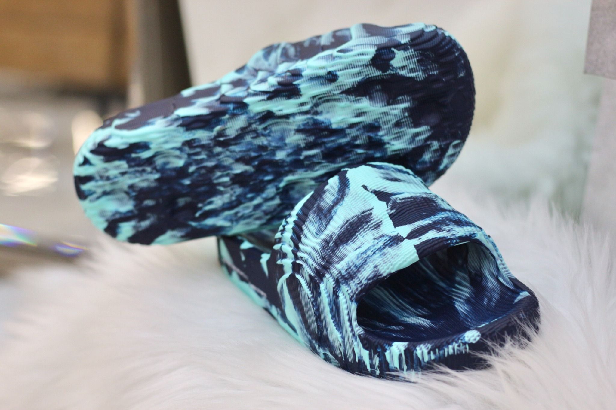1577- HÀNG CHÍNH HÃNG - DÉP ADIDAS 22 - BẬC THANG * MÀU LOANG XANH COBAN *