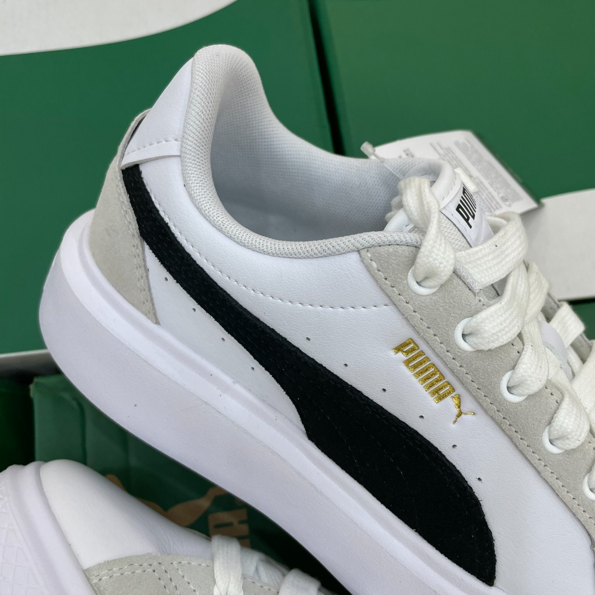 1582 - HÀNG CHÍNH HÃNG - GIÀY PUMA OSLO MAJA - MÀU TRẮNG - CODE: 375057 01