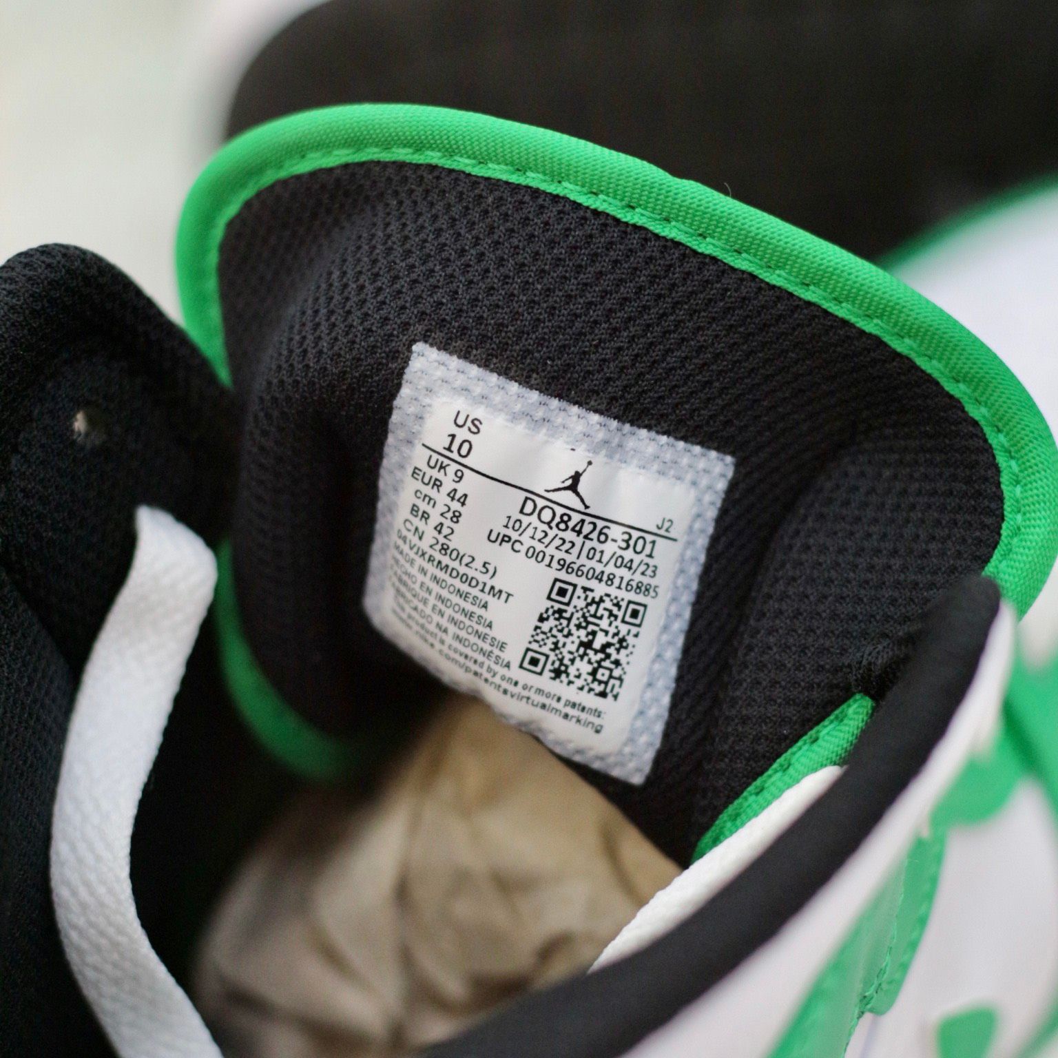 1586 - HÀNG CHÍNH HÃNG - GIÀY NIKE AIR JORDAN 1 MID