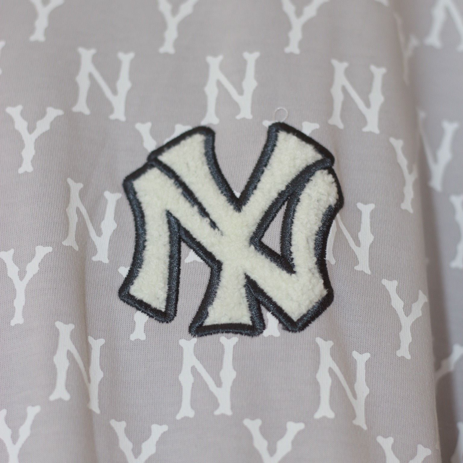 1602 - HÀNG CHÍNH HÃNG - ÁO THUN NEW ERA - NY MONO BÔNG TRẮNG - XÁM - CODE: 13535169