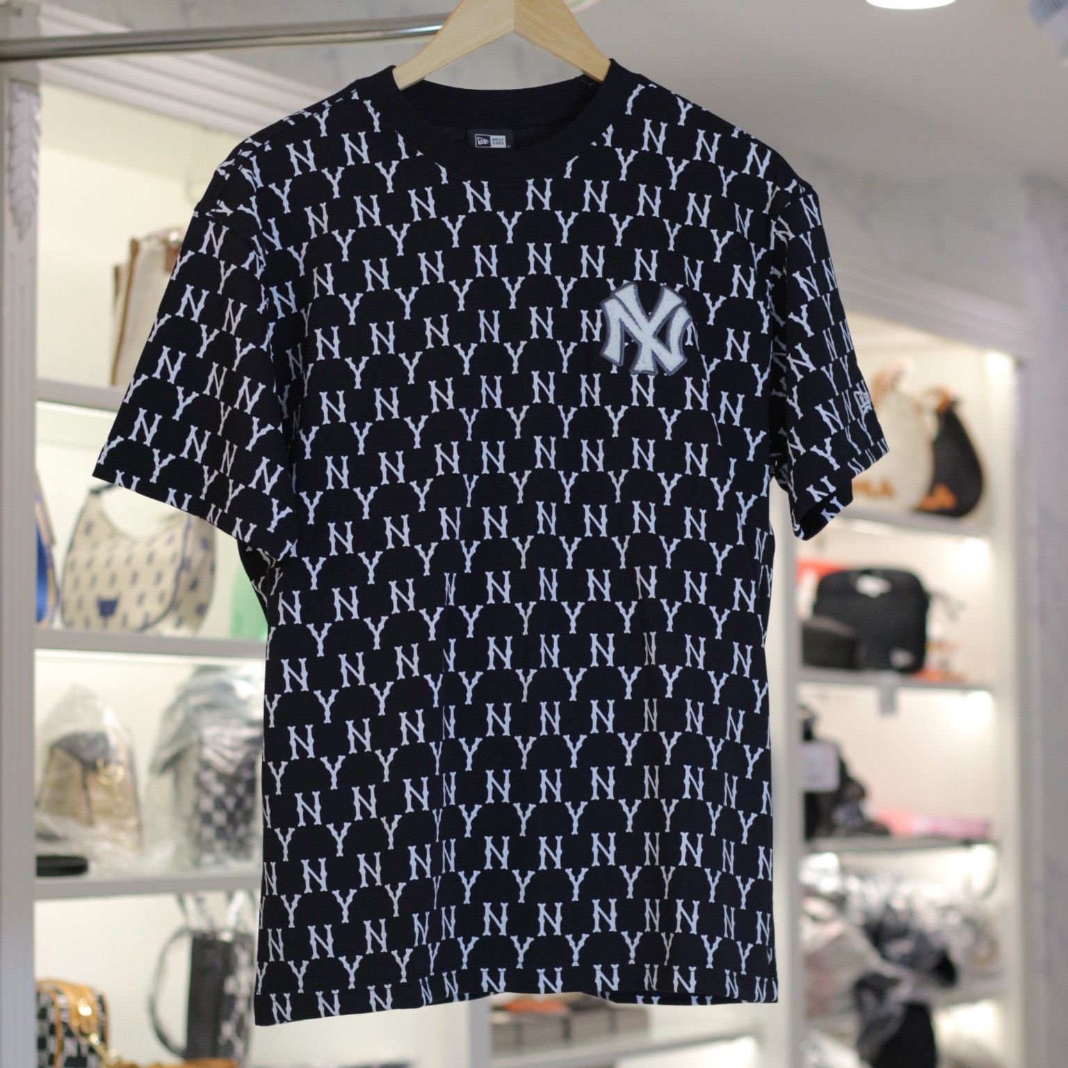 1603 - HÀNG CHÍNH HÃNG - ÁO THUN NEW ERA - NY MONO BÔNG TRẮNG - ĐEN - CODE: 13535168