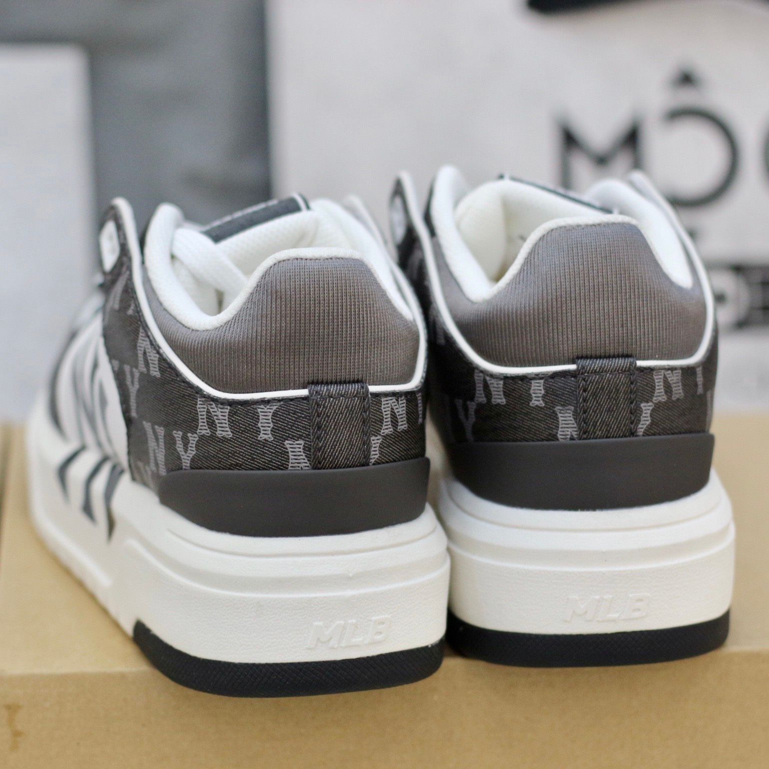 1629 - HÀNG CHÍNH HÃNG - GIÀY MLB CHUNKY LINER MID MONOGRAM NY YANKEES - ĐEN DENIM - CODE: 3ASXCDN3N-50BKS