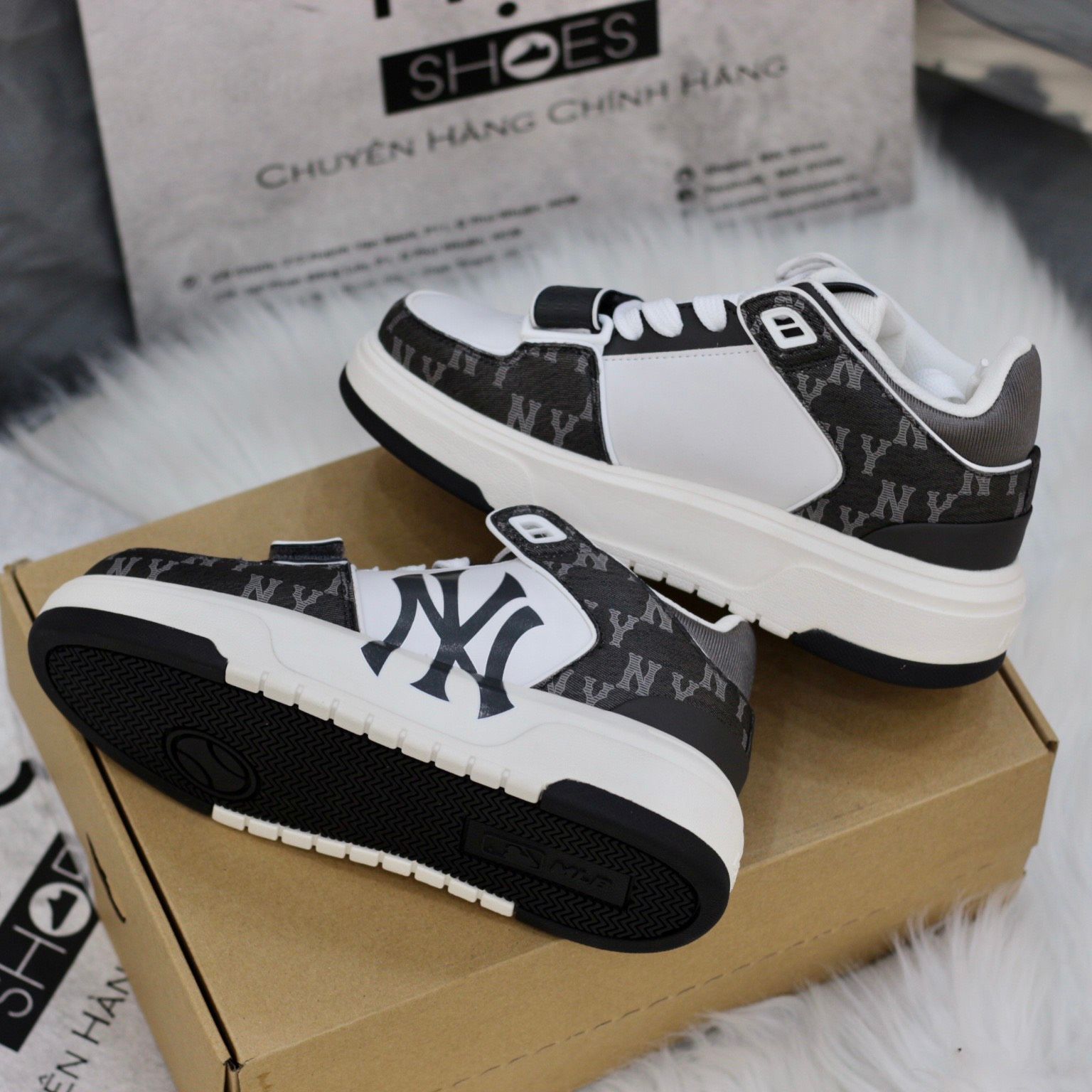 1629 - HÀNG CHÍNH HÃNG - GIÀY MLB CHUNKY LINER MID MONOGRAM NY YANKEES - ĐEN DENIM - CODE: 3ASXCDN3N-50BKS