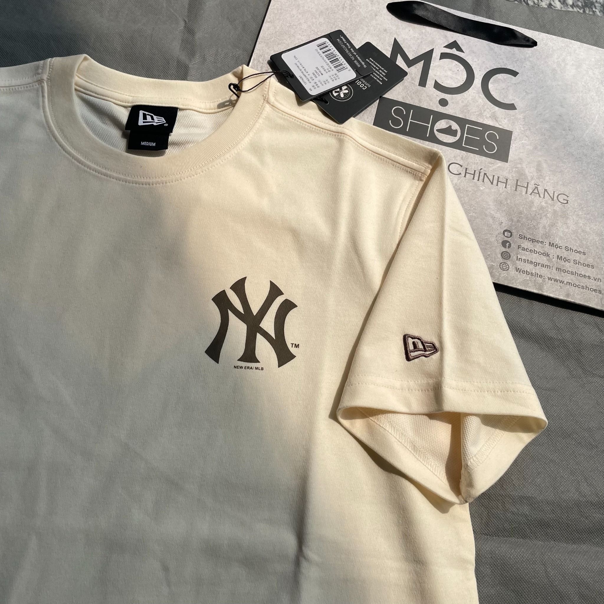 1623 - HÀNG CHÍNH HÃNG - ÁO THUN NEW ERA - NY WOLRD SERIES