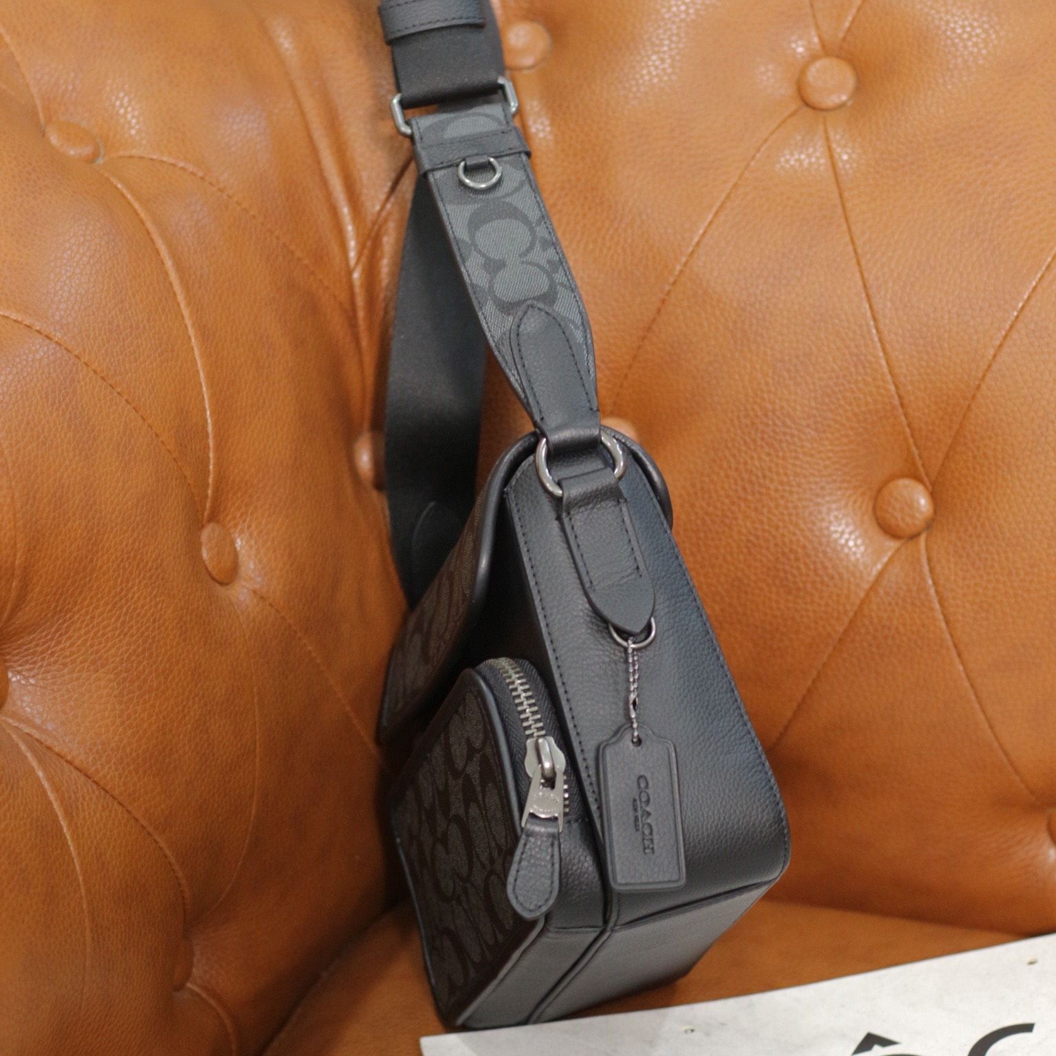 1667 - HÀNG CHÍNH HÃNG - TÚI ĐEO CHÉO COACH SULLIVAN CROSSBODY IN SIGNATURE CANVAS (MÀU ĐEN XÁM) - CODE: C9870
