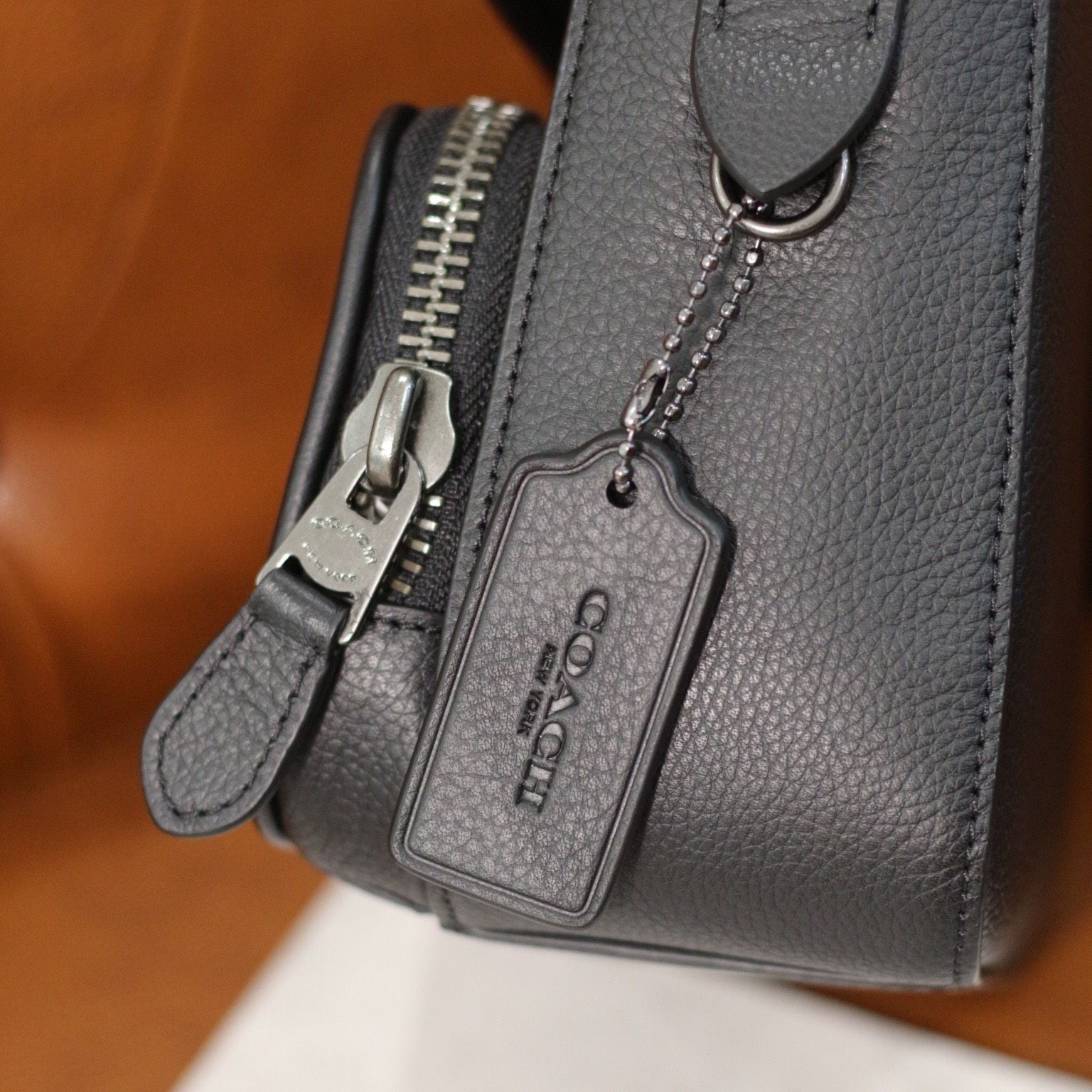 1667 - HÀNG CHÍNH HÃNG - TÚI ĐEO CHÉO COACH SULLIVAN CROSSBODY IN SIGNATURE CANVAS (MÀU ĐEN XÁM) - CODE: C9870