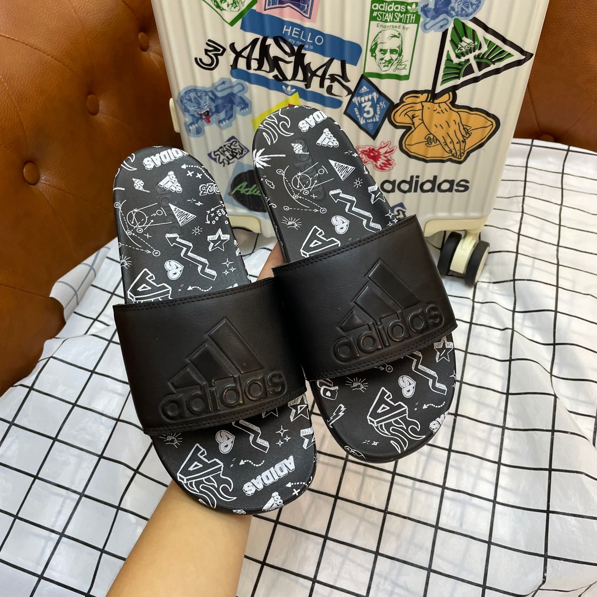 1616 - HÀNG CHÍNH HÃNG - DÉP ADIDAS CLOUDFOAM COMFORT - BIG LOGO Nhiều Họa Tiết - ĐEN - Code: IF3057