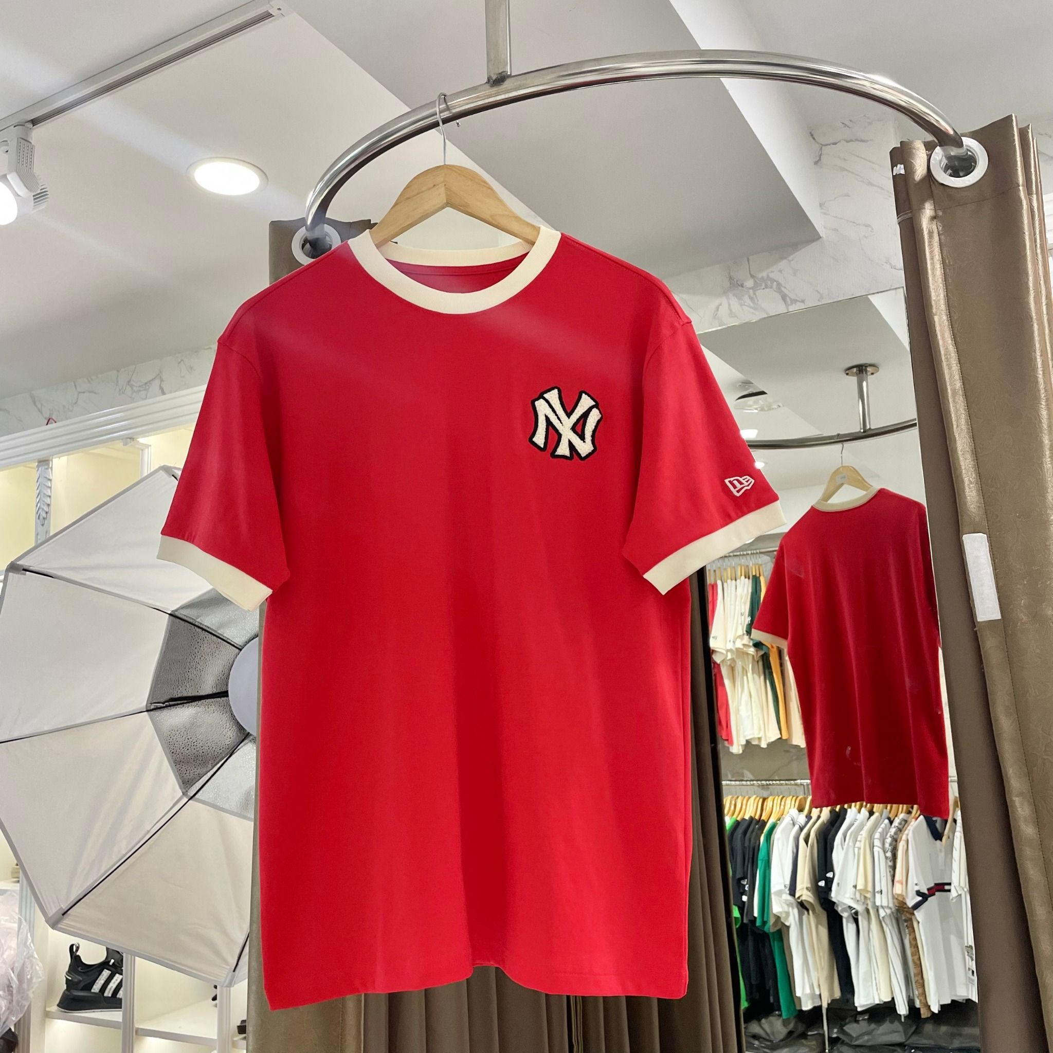 1710 - HÀNG CHÍNH HÃNG - ÁO THUN NEW ERA - NY BÔNG TRẮNG - ĐỎ - CODE: 13038749