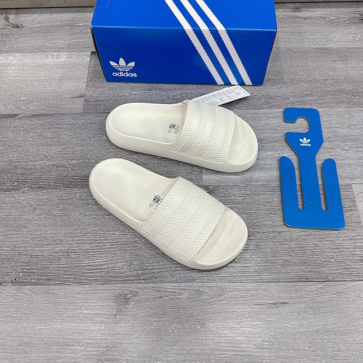 1615 - HÀNG CHÍNH HÃNG - DÉP ADIDAS ADILETTE AYOON W - TRẮNG - CODE: GV9536