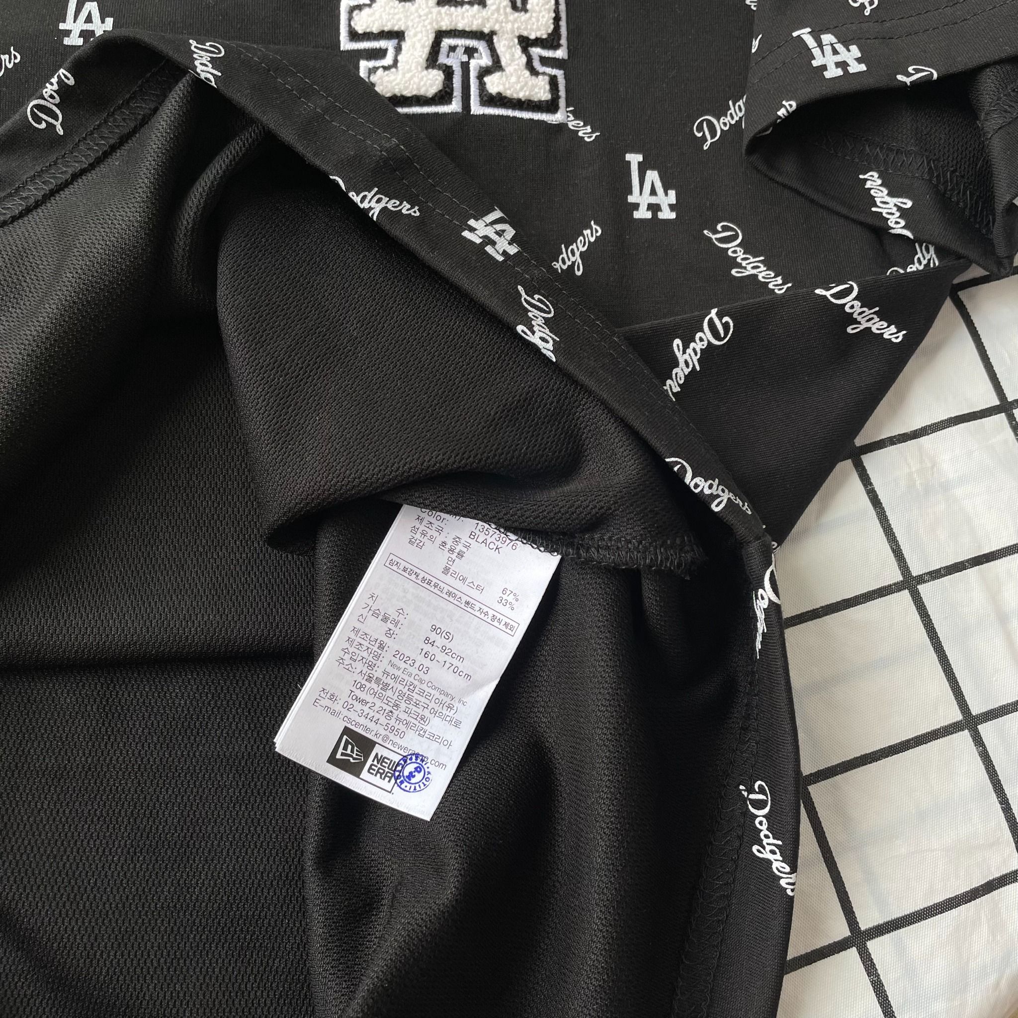 1997 - HÀNG CHÍNH HÃNG - ÁO THUN NEW ERA LA MULTI - BÔNG ĐEN - CODE: 13573976