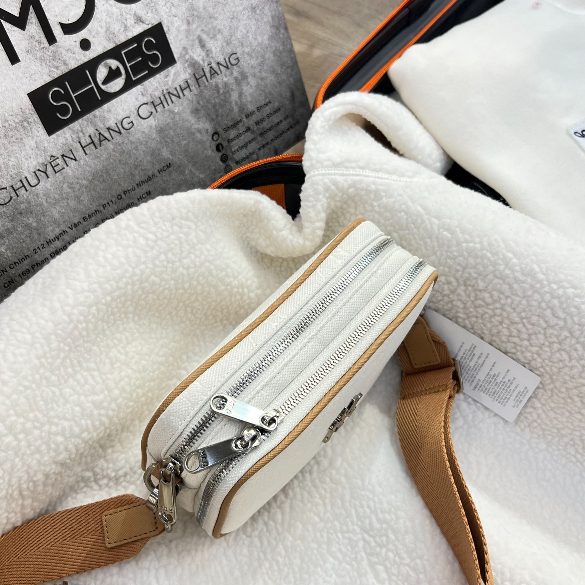 1992 - HÀNG CHÍNH HÃNG - Túi MLB Korea Monogram Jacquard Mini Cross Bag New York Yankees Cream - CODE: 3ACRS014N-50CRD