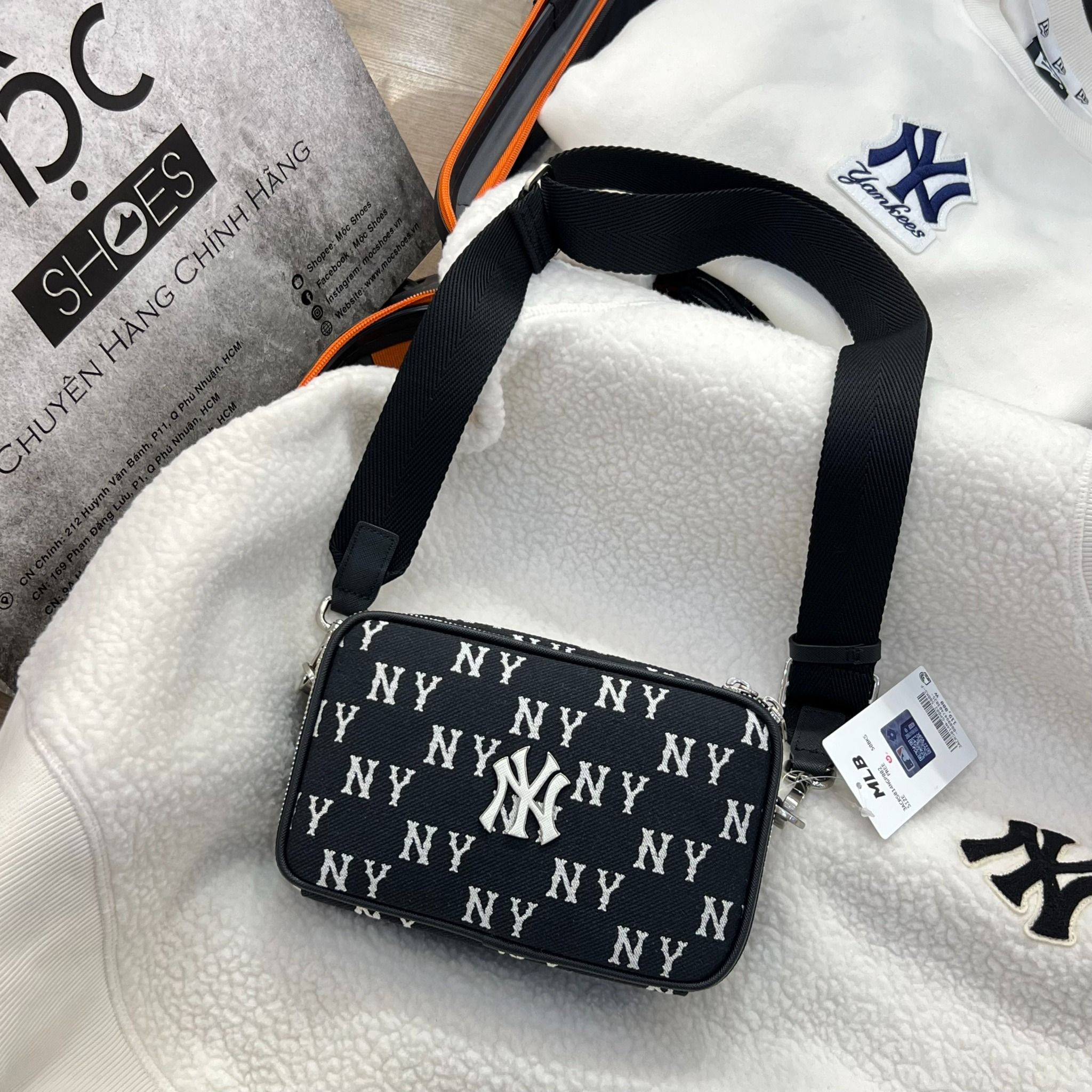 1993 - HÀNG CHÍNH HÃNG -Túi MLB Korea Monogram Jacquard Mini Cross Bag New York Yankees Black - CODE: 3ACRS014N-50BKS