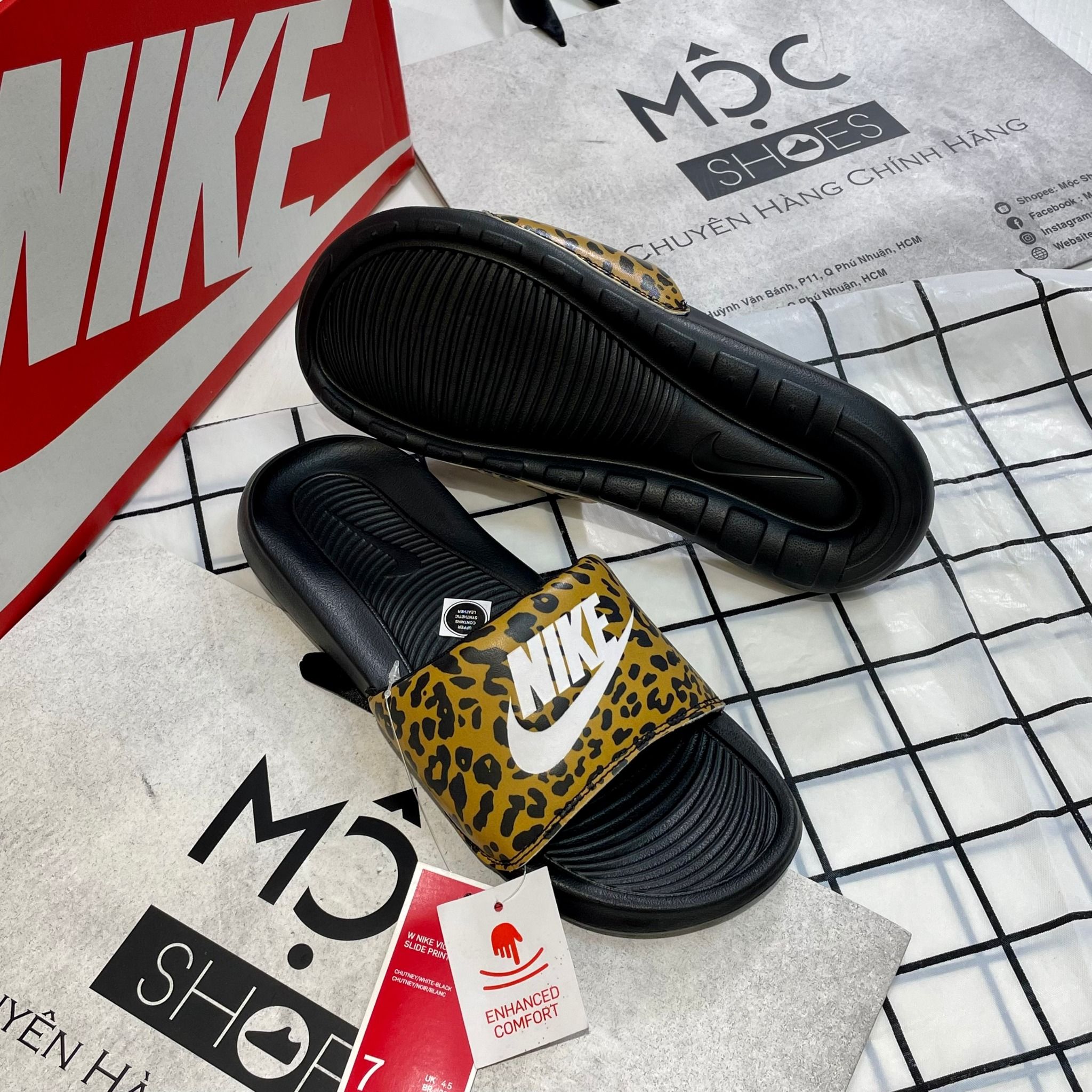 1725 - HÀNG CHÍNH HÃNG - DÉP NIKE VICTORI ONE CHUTNEY LEOPARK - CODE: CN9676700