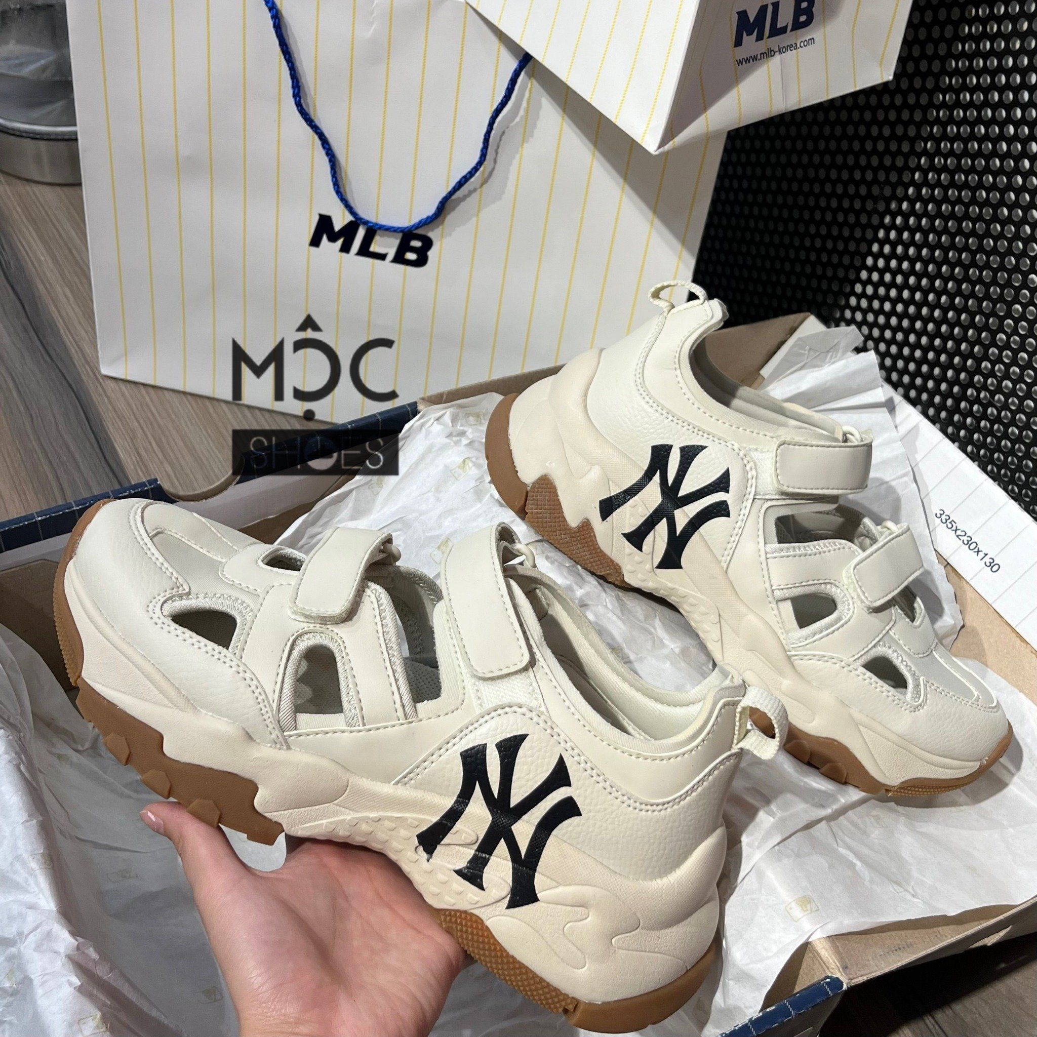 1995 - HÀNG CHÍNH HÃNG - GIÀY SANDAL - MLB Big Ball Chunky Mask NY GUM - Màu Kem - Code: ASDCH133-50CRS
