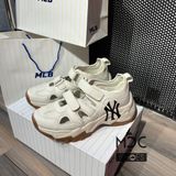  1023 - HÀNG CHÍNH HÃNG - GIÀY SANDAL - MLB Big Ball Chunky Mask New York Yankees- Màu Kem - Code: ASDCH133-50CRS 