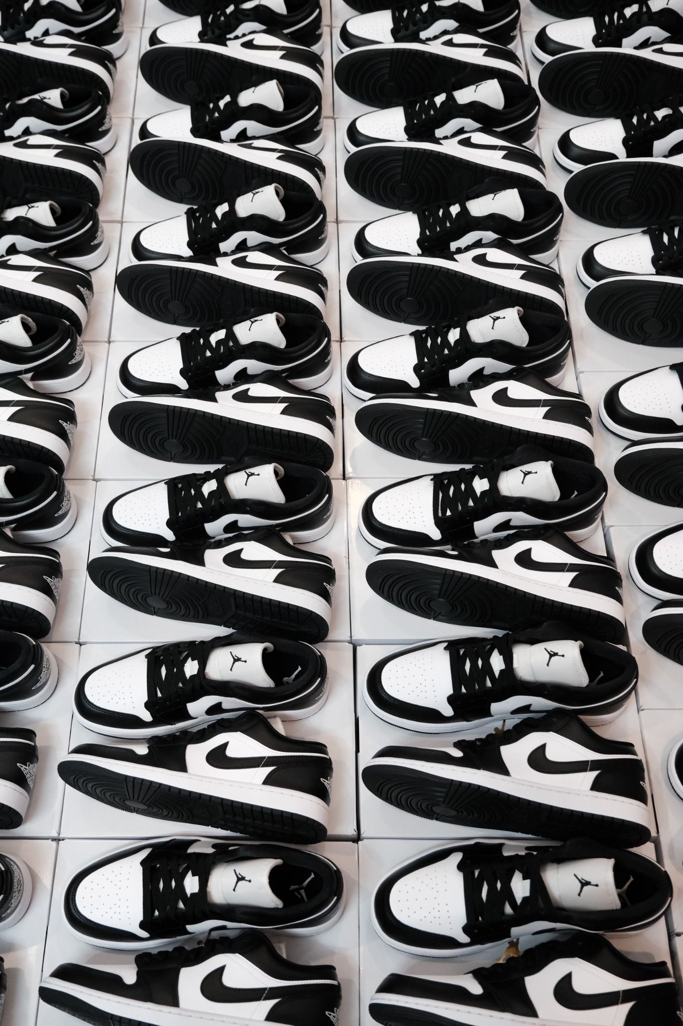 1490 - HÀNG CHÍNH HÃNG - GIÀY AIR JORDAN 1 LOW - PANDA - *TRĂNG / ĐEN* - CODE : DC0774-101