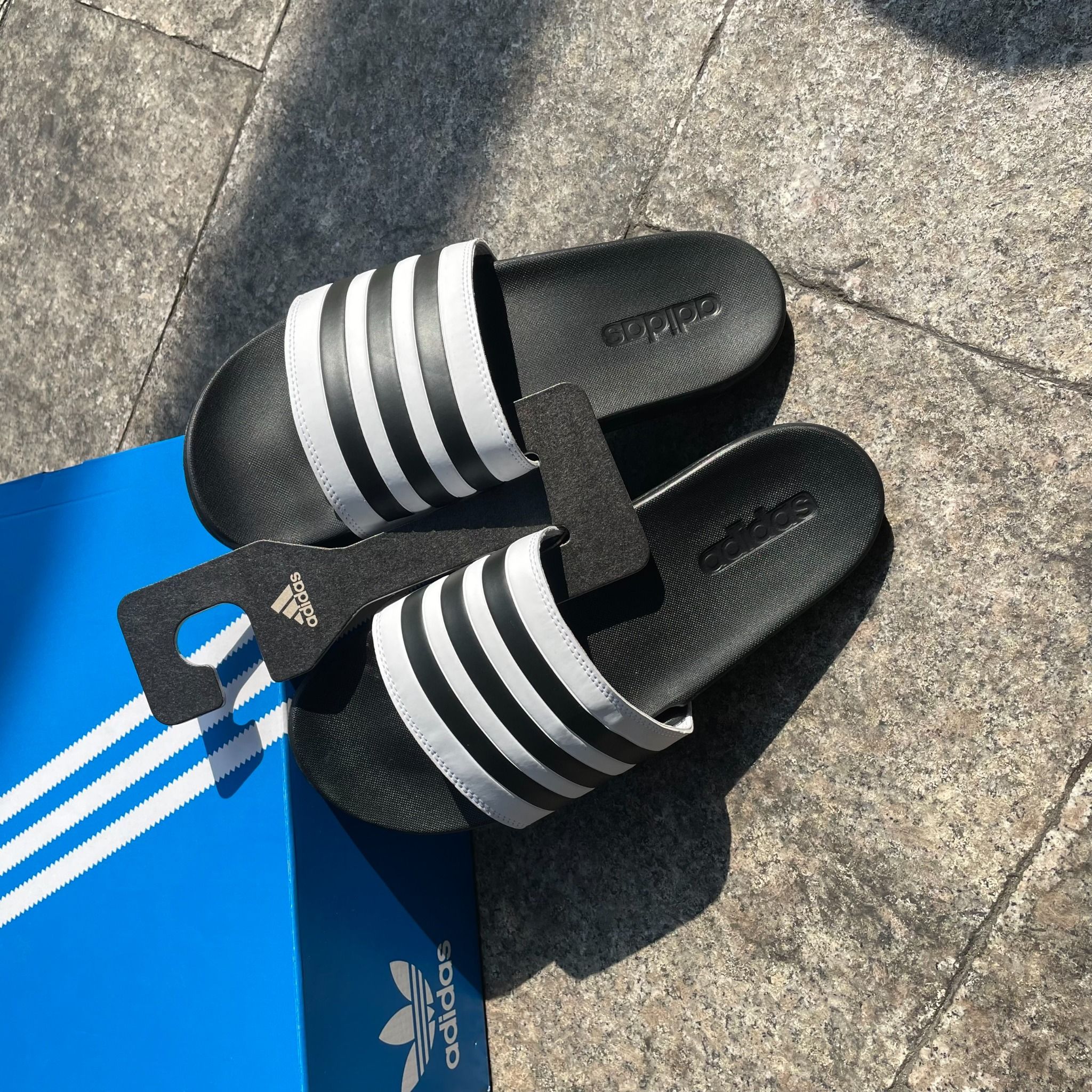 2057 - HÀNG CHÍNH HÃNG - DÉP ADIDAS CLOUDFOAM COMFORT - TRẮNG SỌC ĐEN