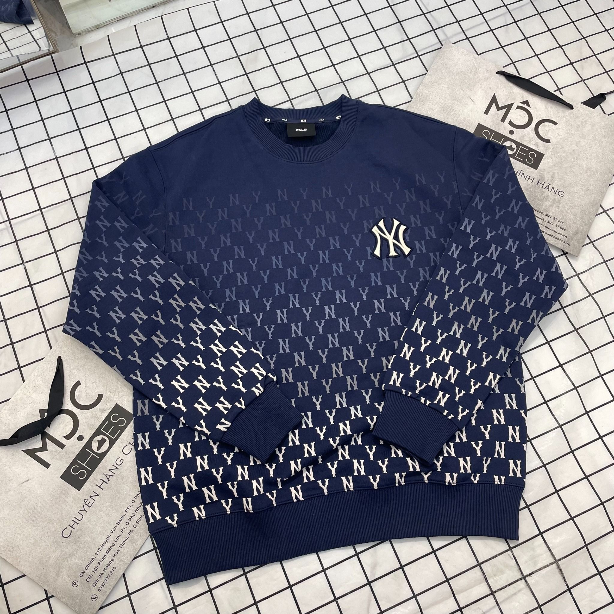 2069 - HÀNG CHÍNH HÃNG - ÁO SWEATER MLB MONOGRAM NEWYORK YANKEES NAVY