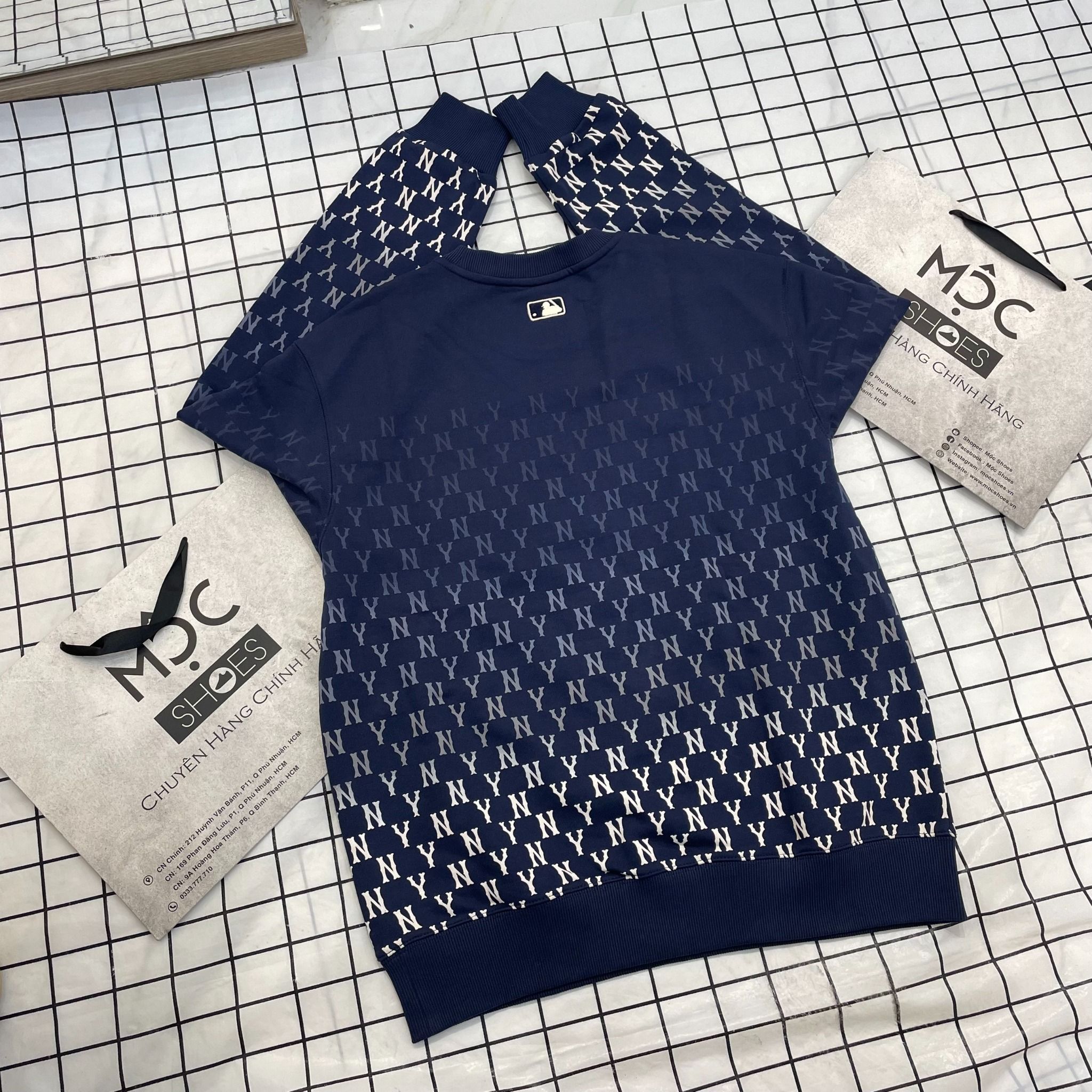 2069 - HÀNG CHÍNH HÃNG - ÁO SWEATER MLB MONOGRAM NEWYORK YANKEES NAVY
