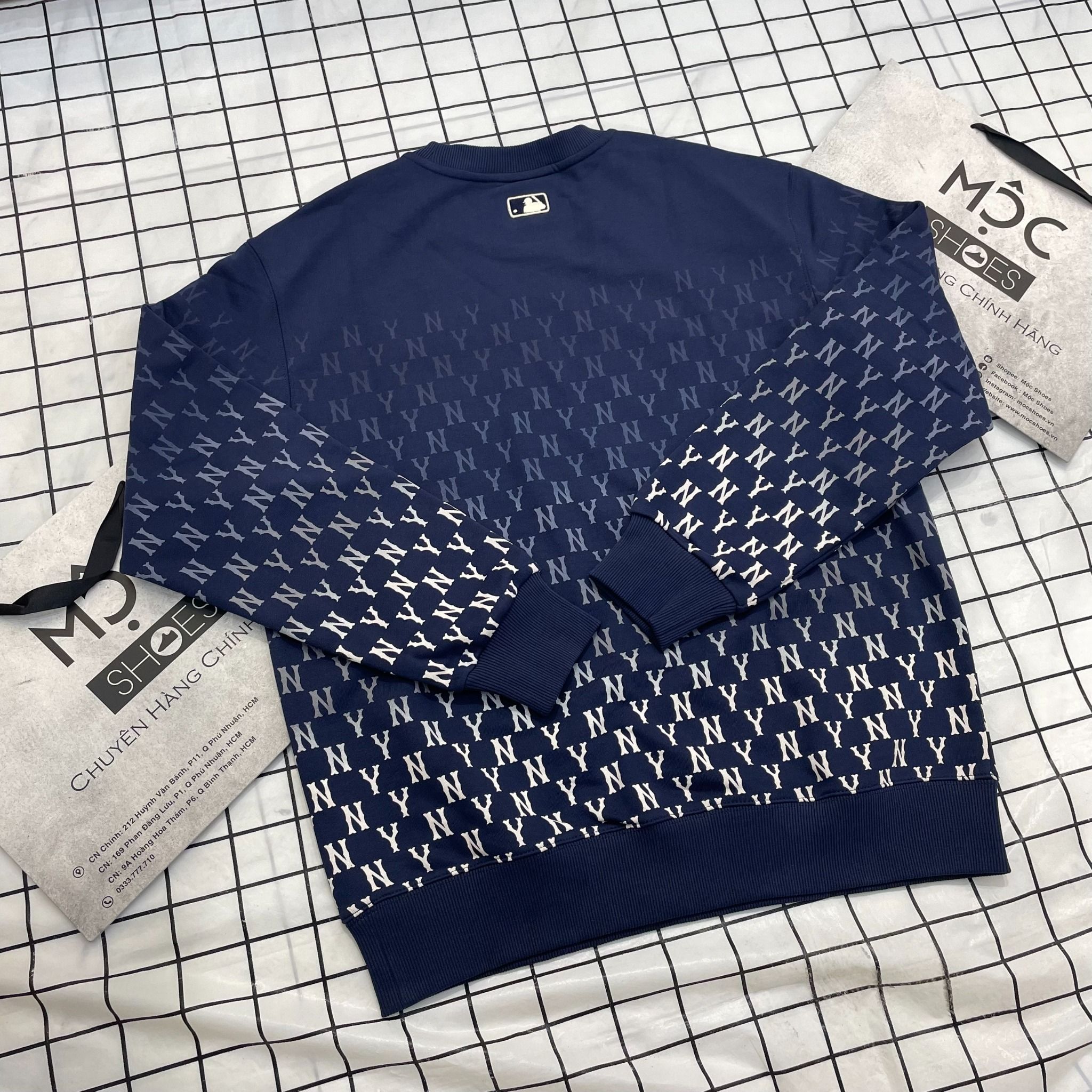 2069 - HÀNG CHÍNH HÃNG - ÁO SWEATER MLB MONOGRAM NEWYORK YANKEES NAVY