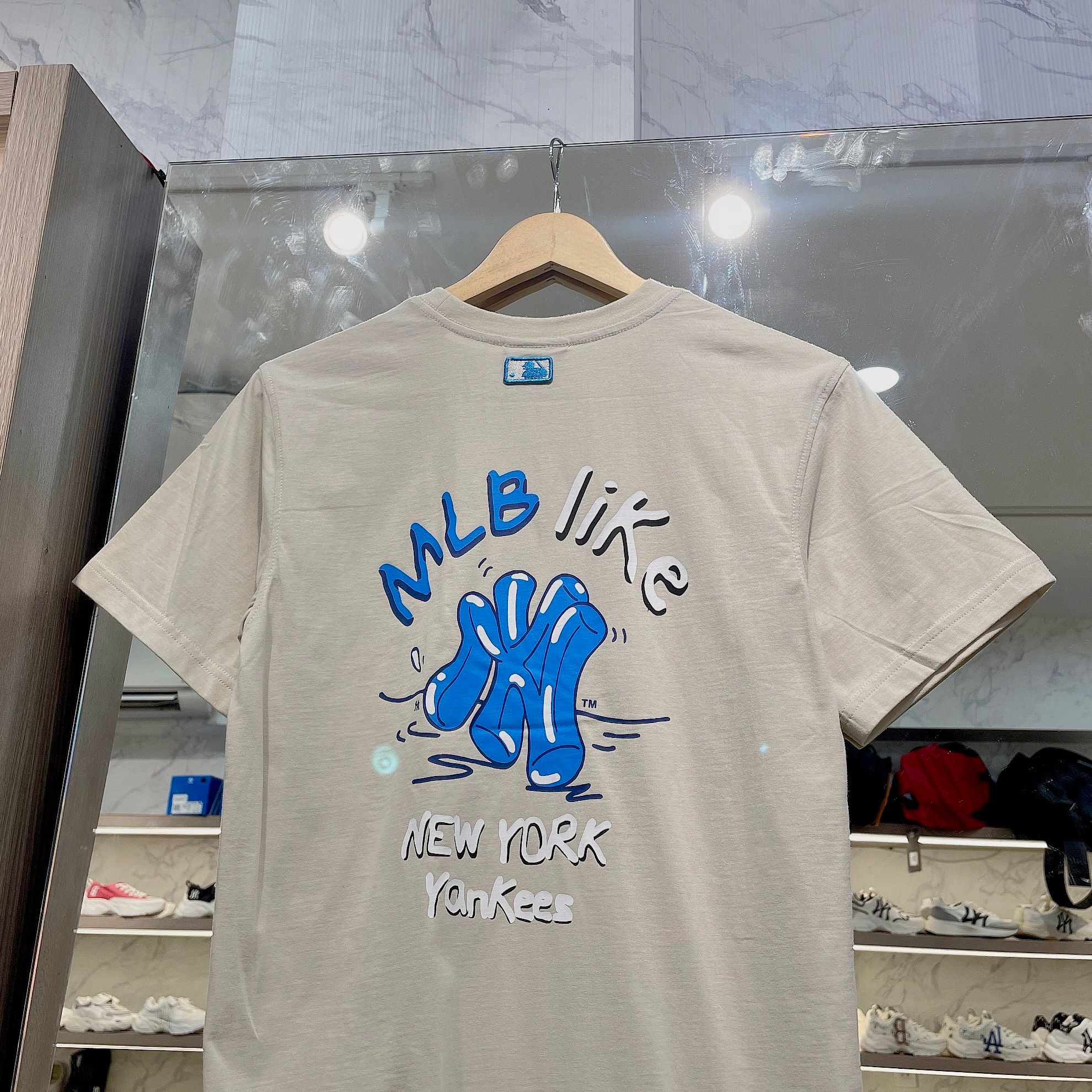 2071 - HÀNG CHÍNH HÃNG - ÁO THUN MLB - LIKE BE - LOGO XANH