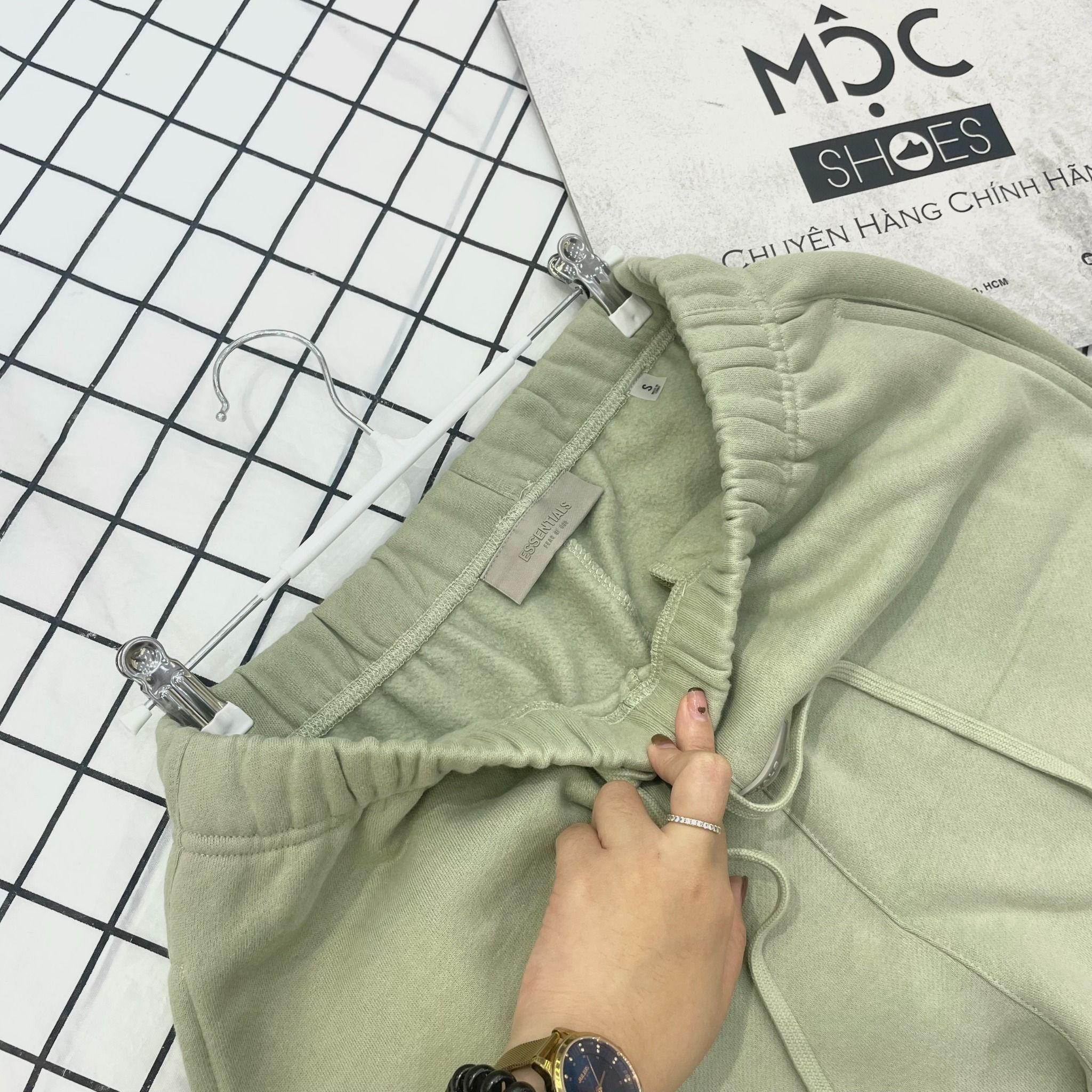 2061 - HÀNG CHÍNH HÃNG - QUẦN ĐÙI SHORT FEAR OF GOD ESSENTIAL SS22 MÀU XANH BƠ - *SEAFOAM*