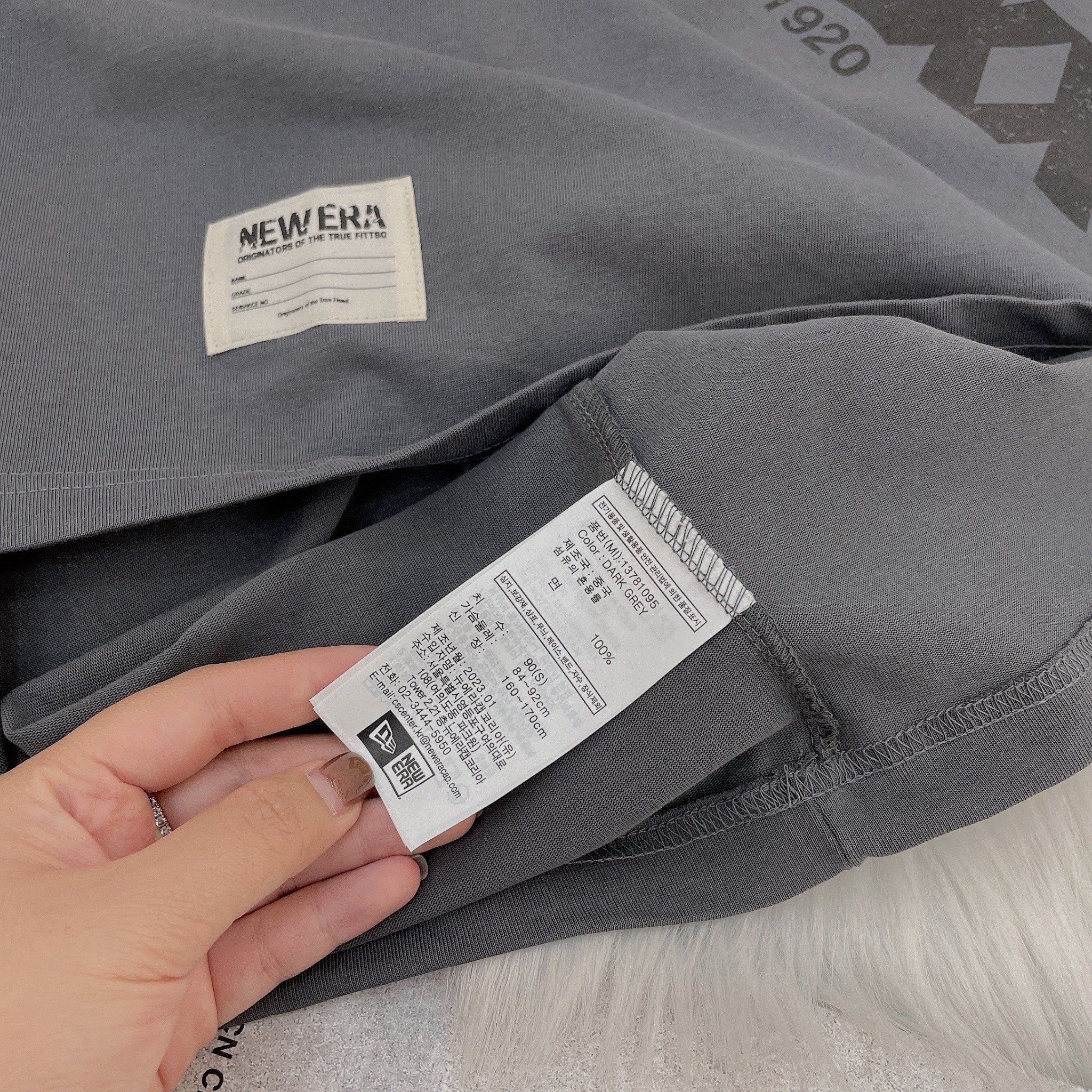 2074 - HÀNG CHÍNH HÃNG - ÁO THUN NEW ERA - MCMXX - *ĐEN* - CODE: 13781095