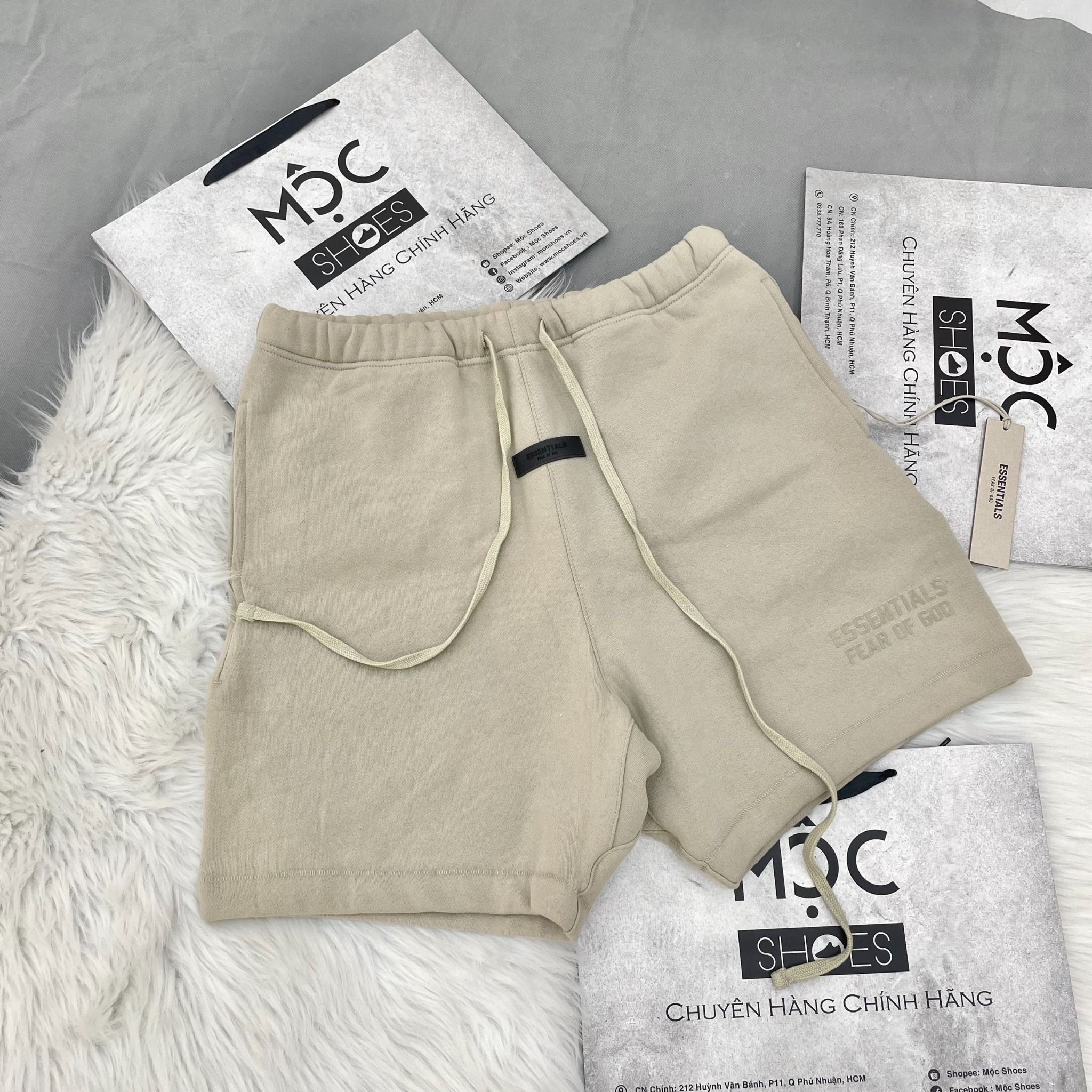  2086 - HÀNG CHÍNH HÃNG - Quần Shorts Essentials SS 23 - Wheat - Tan Nhạt 